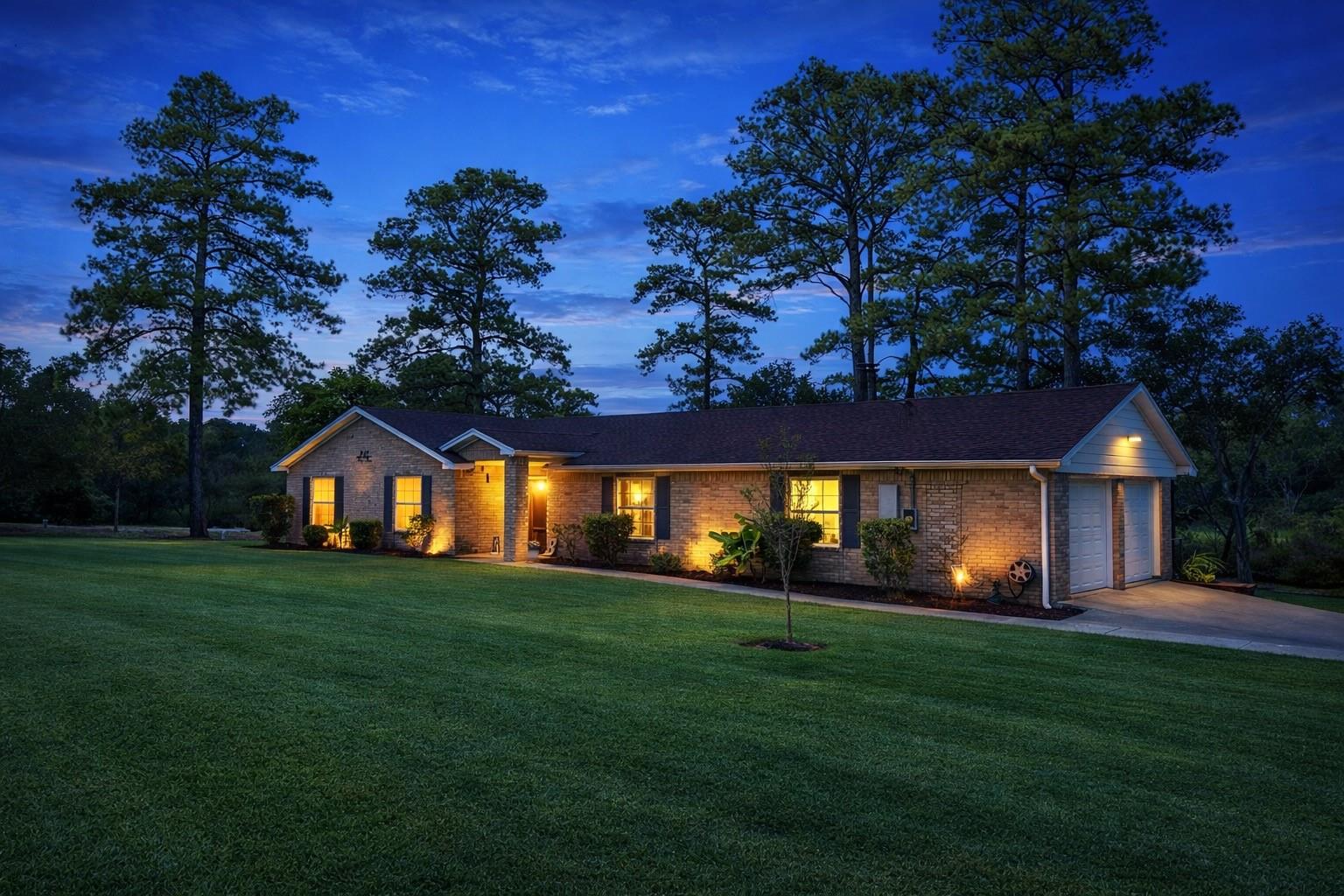 203 N Bayou Bend Drive — photo