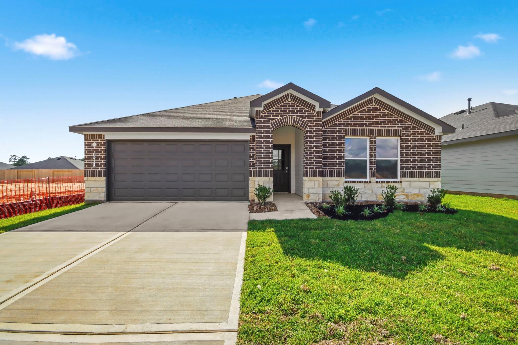 8918 Phoebe Bend Drive — photo