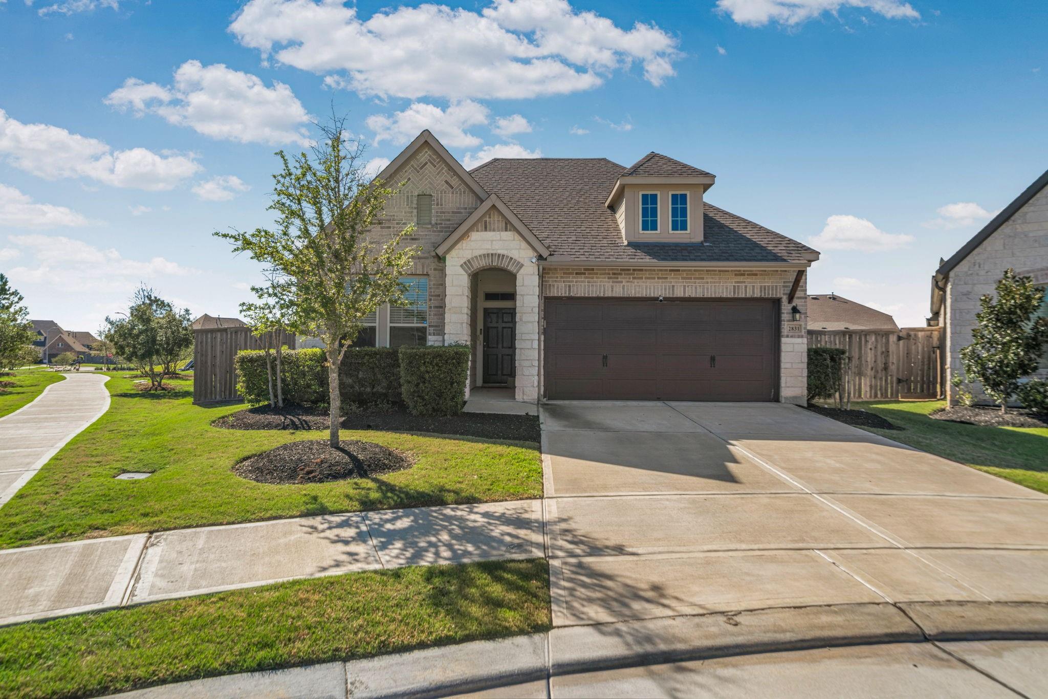 2831 Chestnut Oak Circle — photo