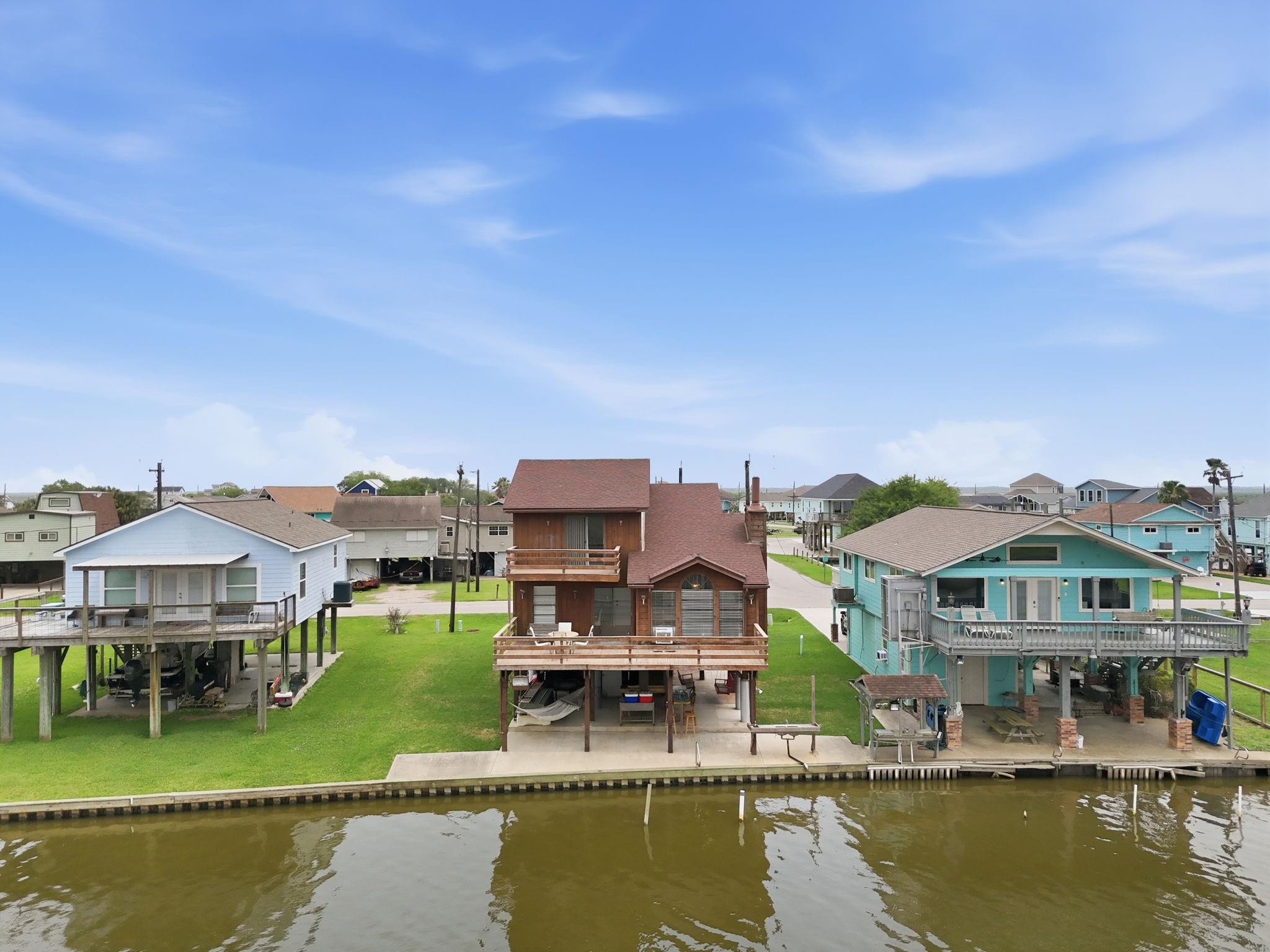 215 Redfish Drive — photo
