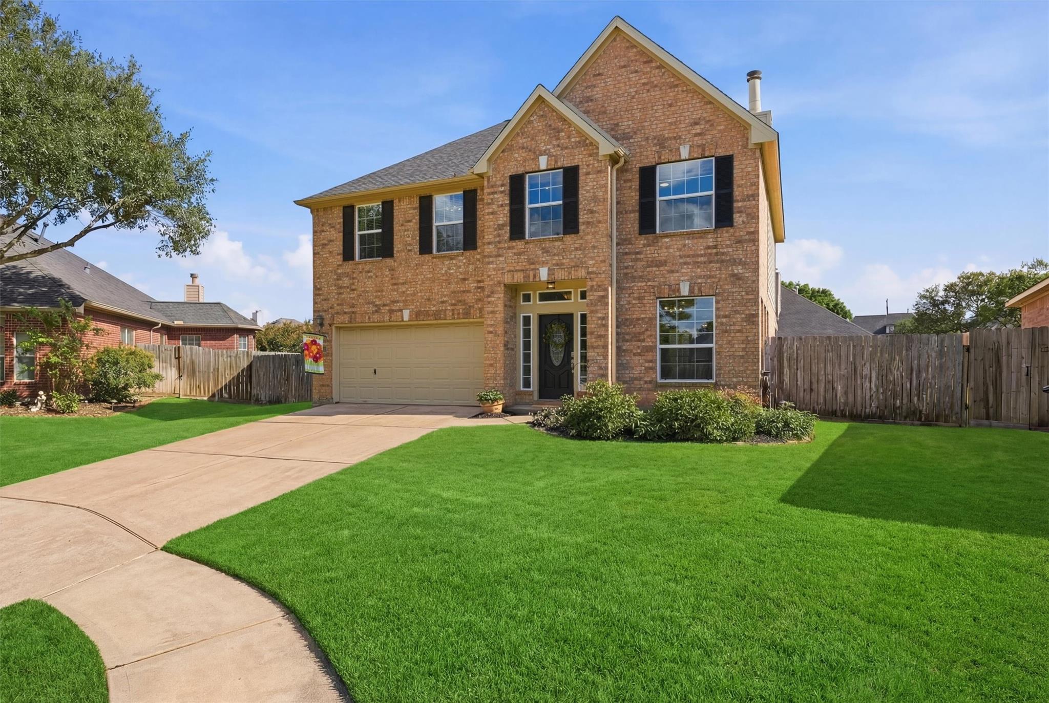 6215 Lake Chase Court — photo