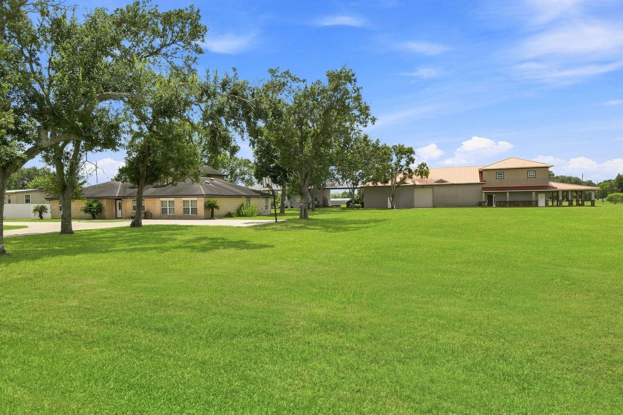 5930 County Road 396 — photo