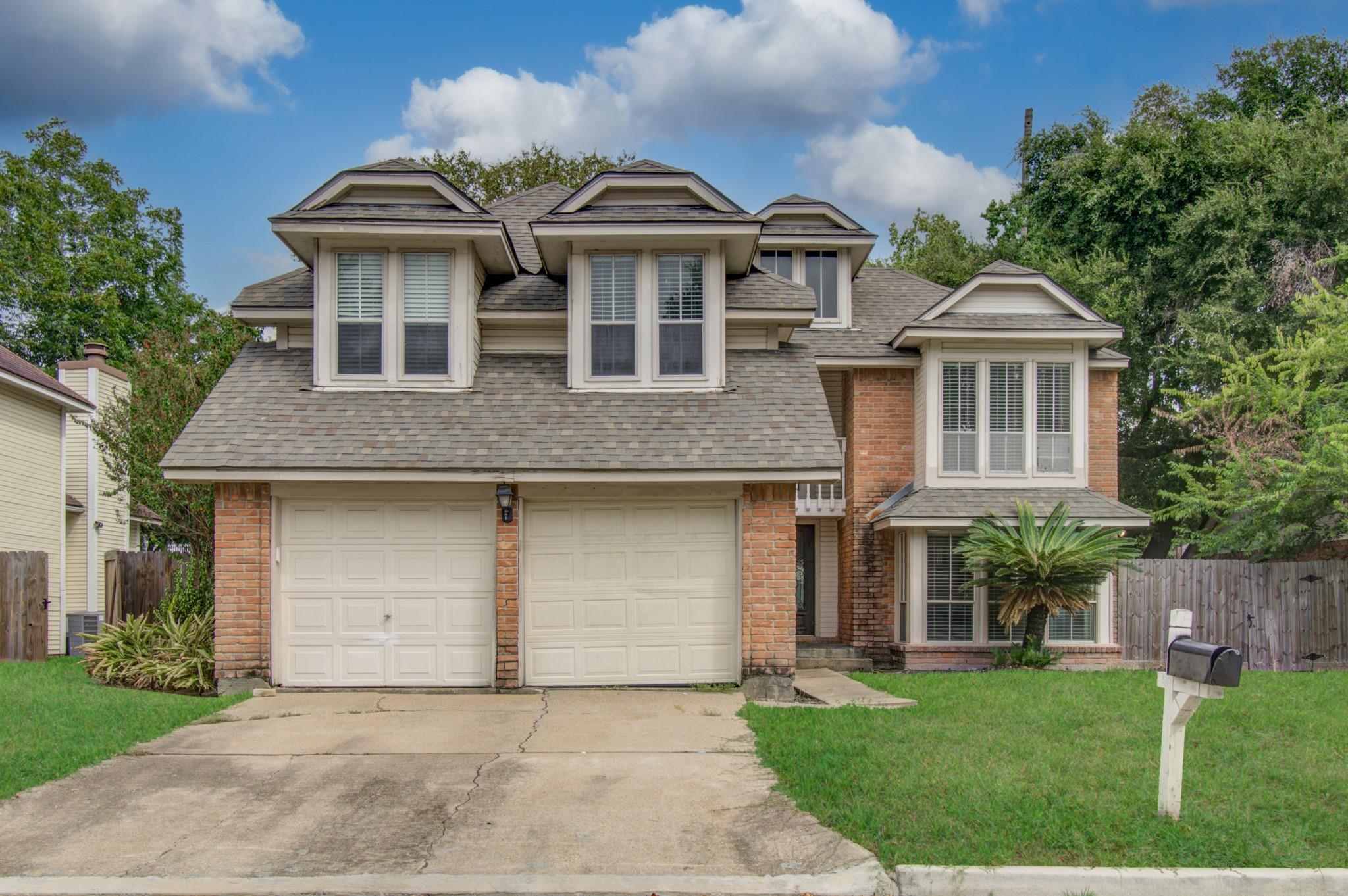 13030 Hollow Brook Drive — photo