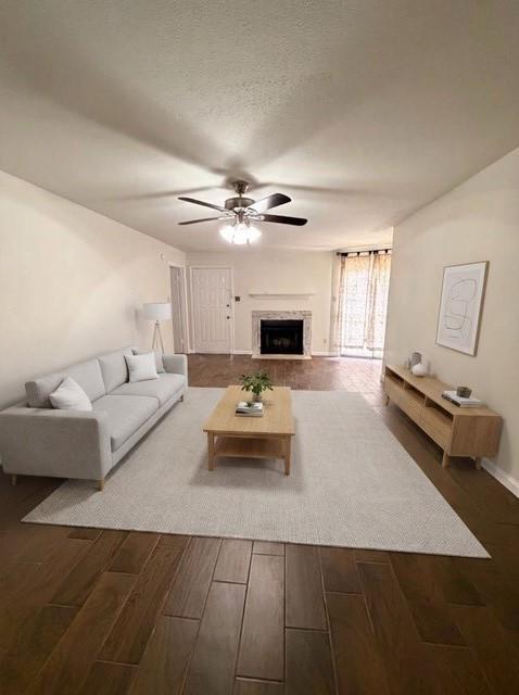 8271 Creekbend Drive #8271 — photo