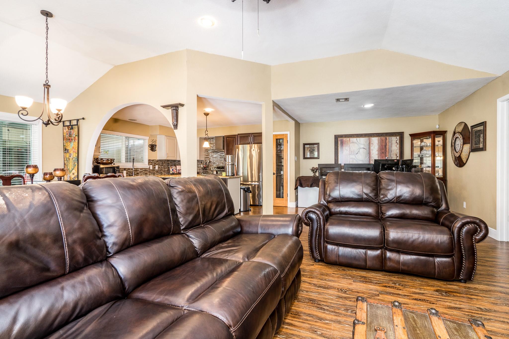 16210 Ridgegreen Drive — photo