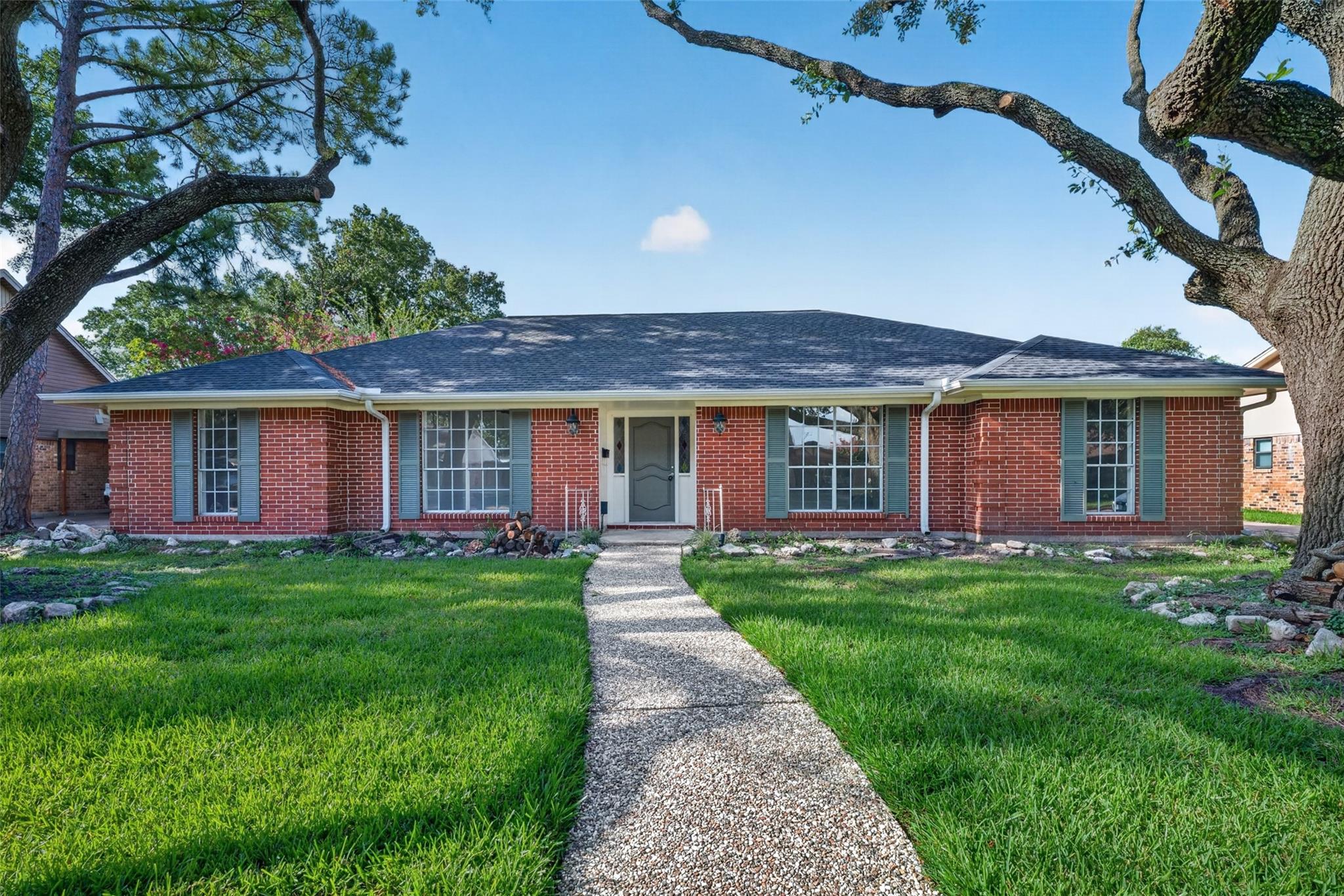 3910 Chile Drive — photo