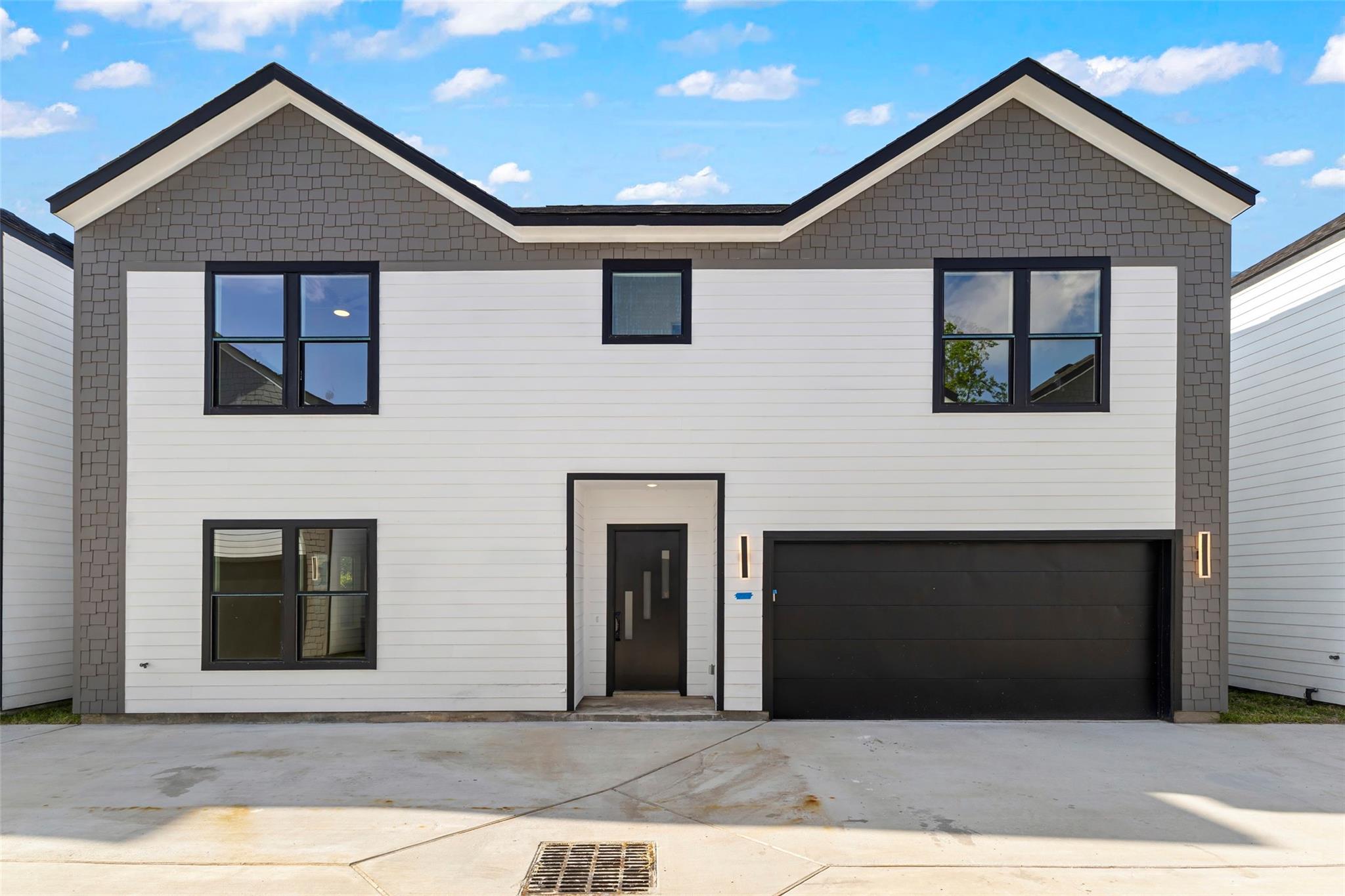 7554 Dyer Street — photo