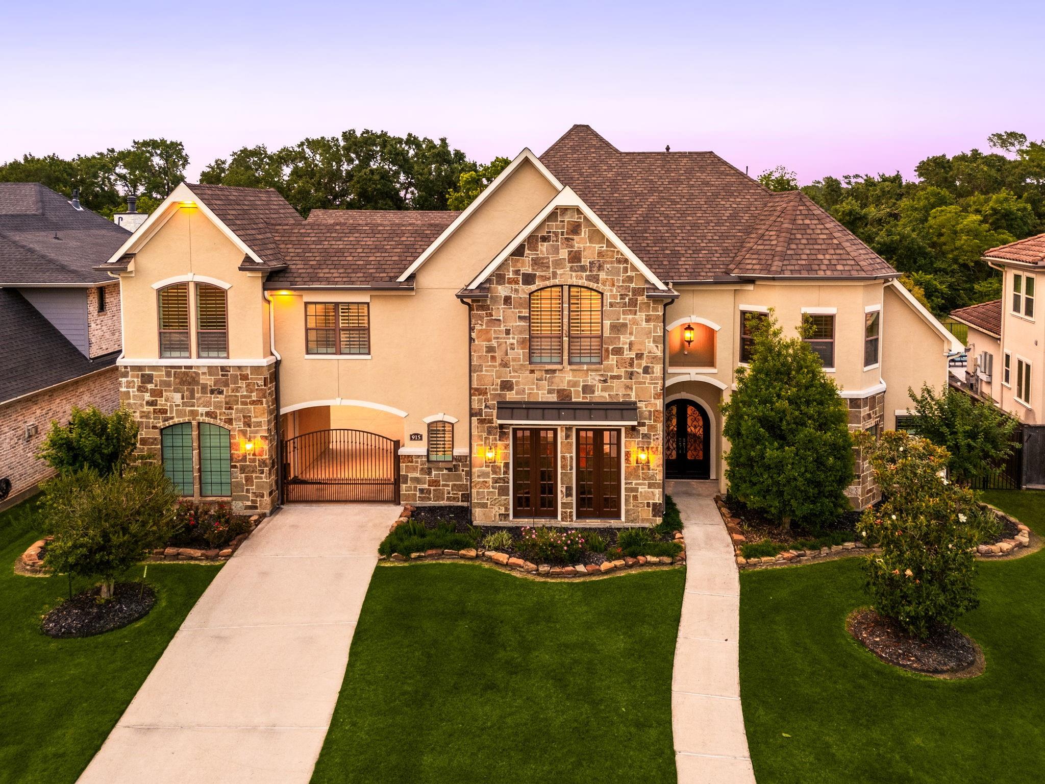 915 Windsor Woods Lane — photo