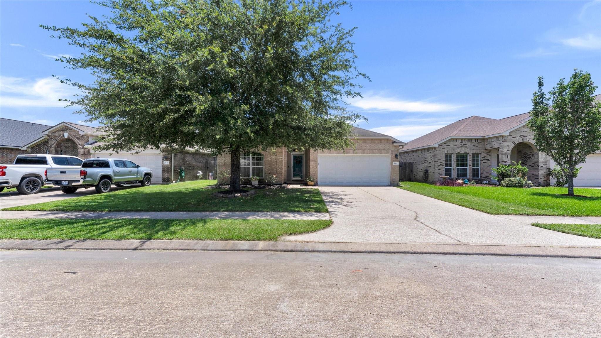 8614 W Highlands Crossing — photo