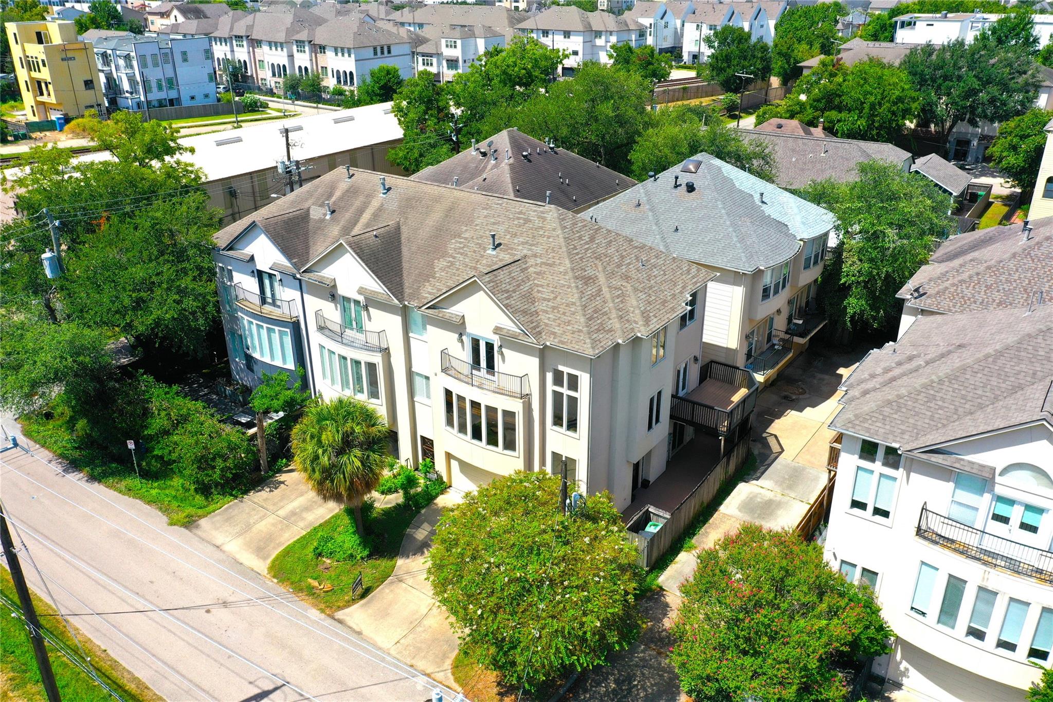 1505 Roy Street — photo
