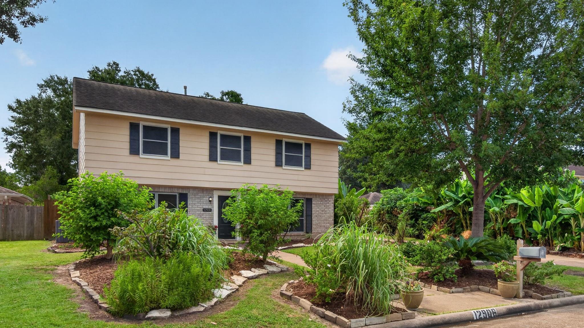 12906 Shady Knoll Lane — photo