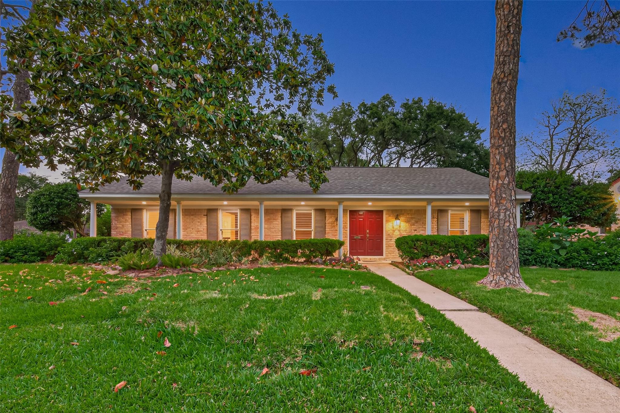 5638 Sanford Road — photo