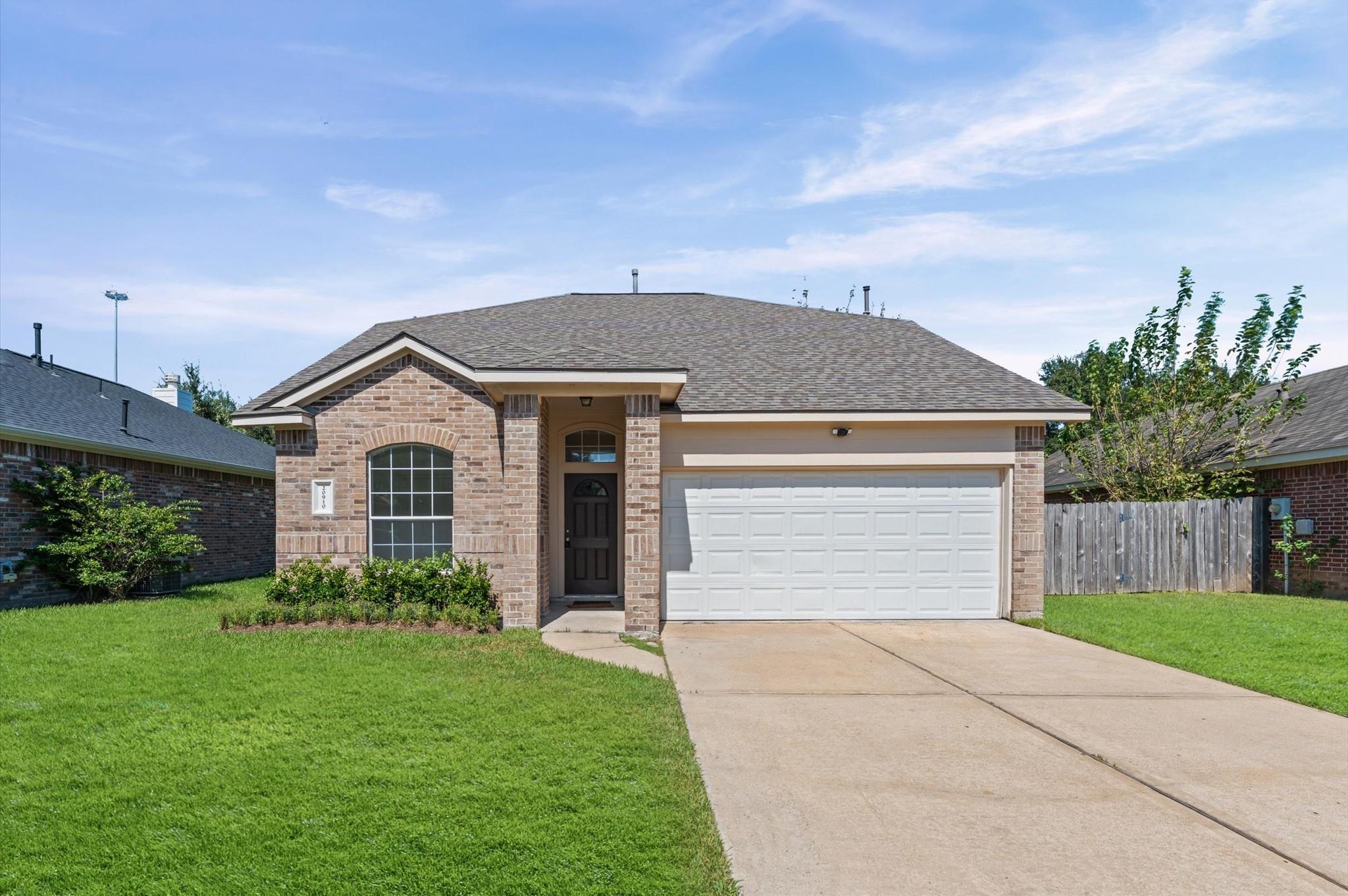 20910 Kirkland Woods Drive — photo