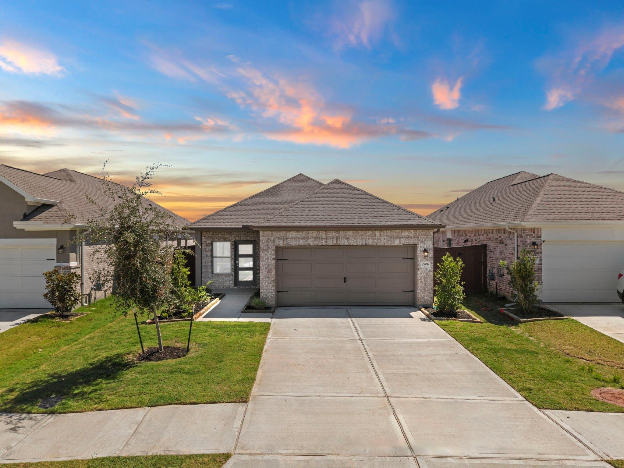 2906 Rockwood Drive — photo