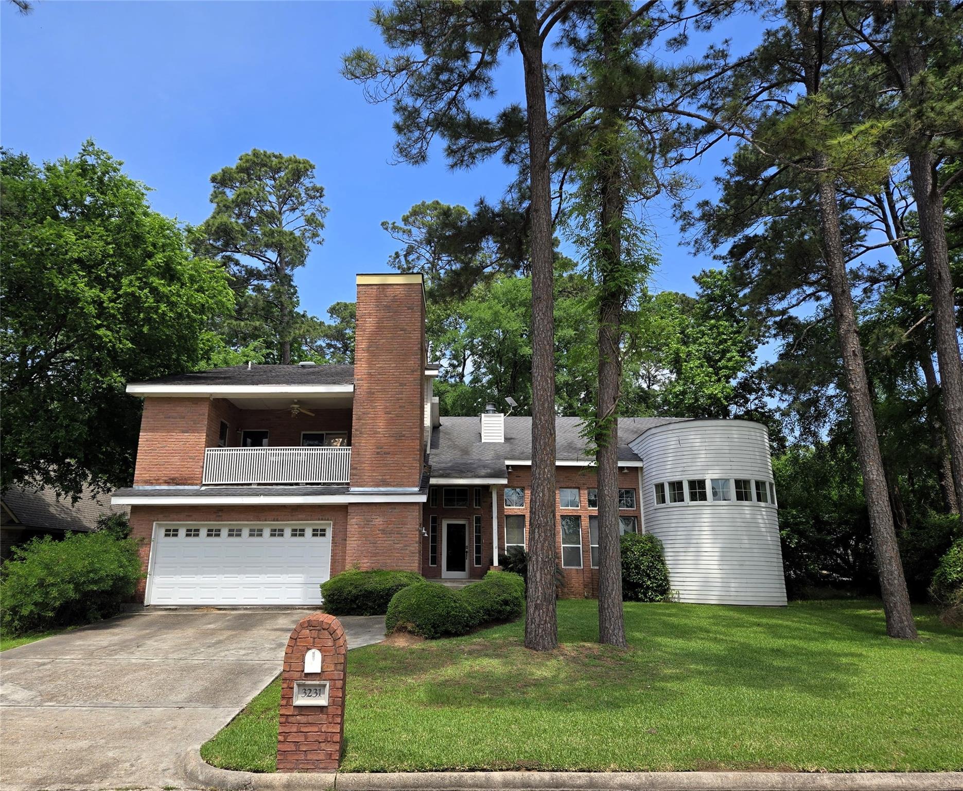 3231 Hemingway Drive — photo