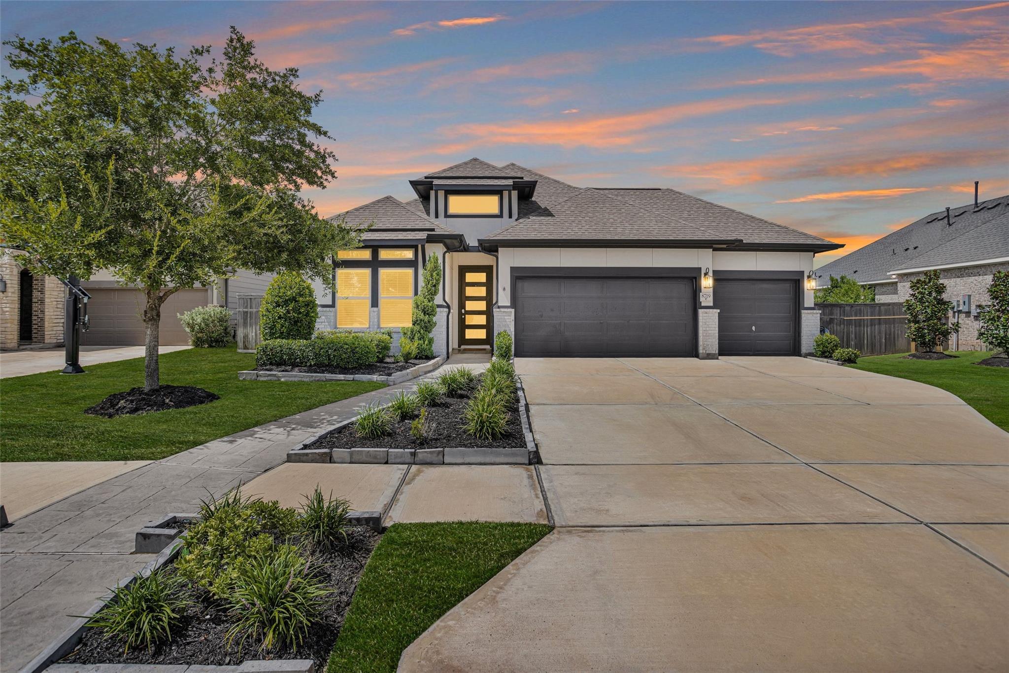 8719 Azalea Crossing Court #T — photo