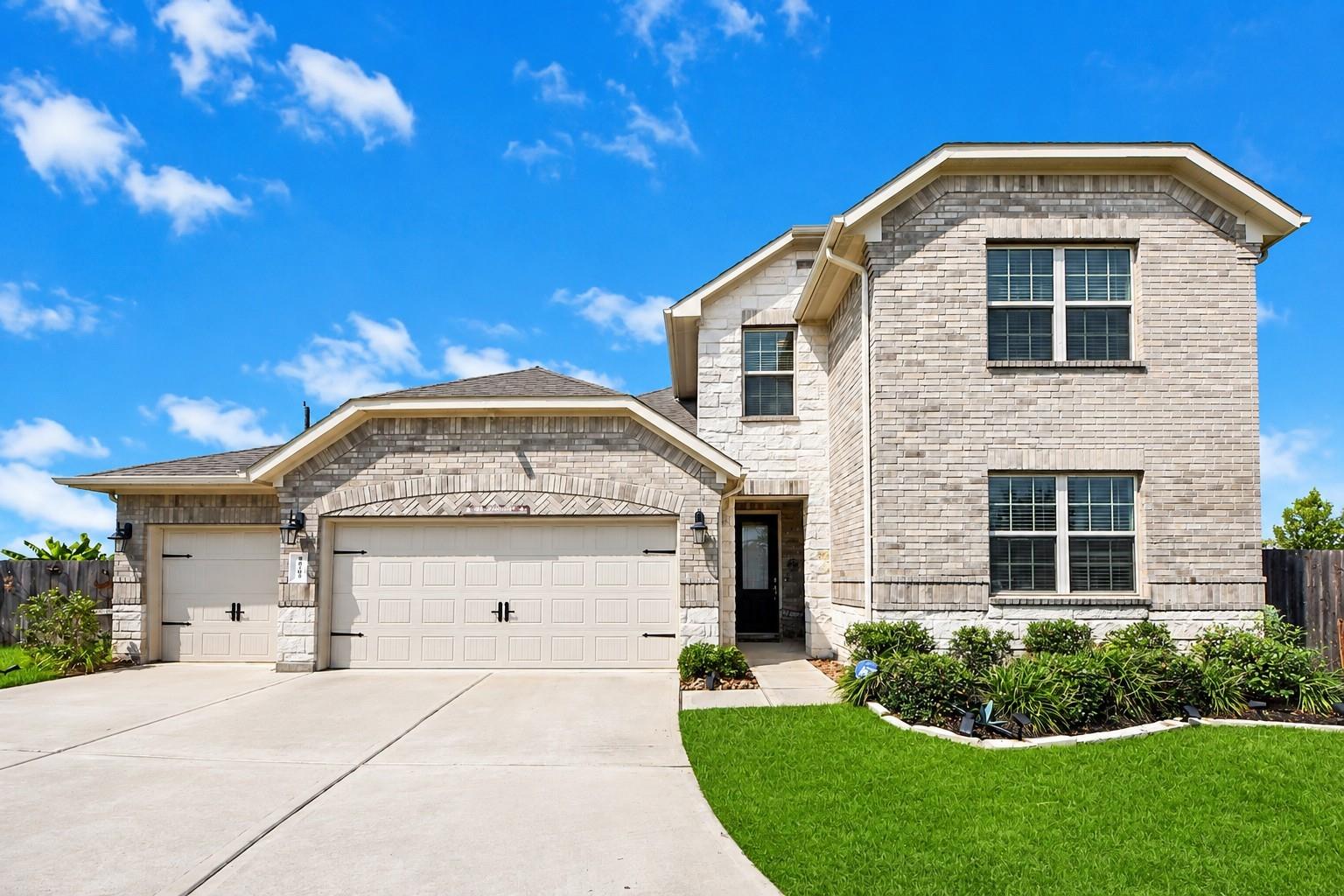 16203 Neff Park Drive — photo