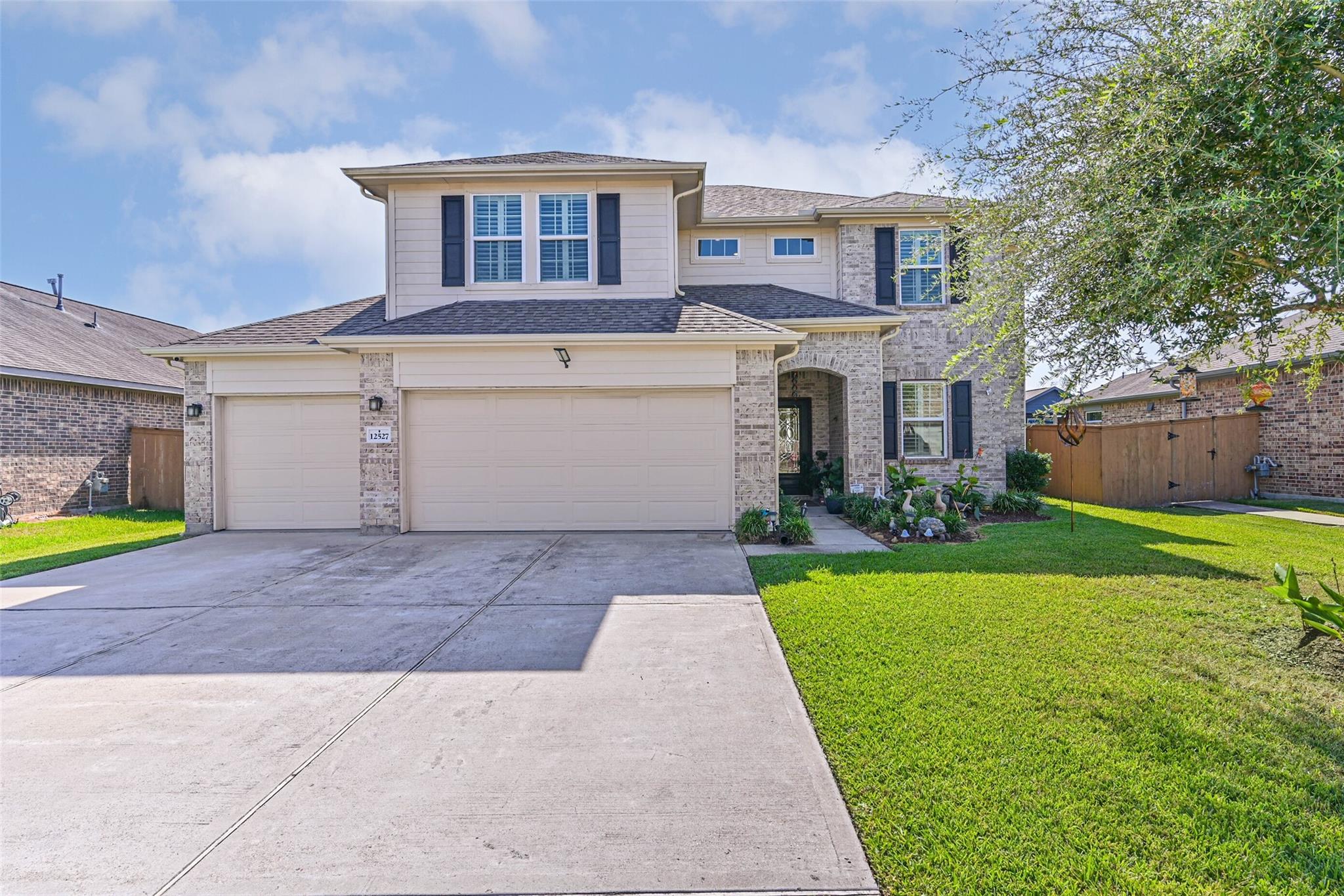 12527 Jetty Cove Drive — photo