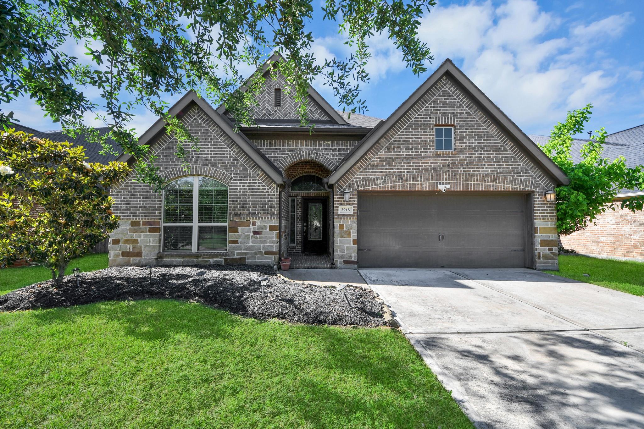 2918 Garden River Lane — photo