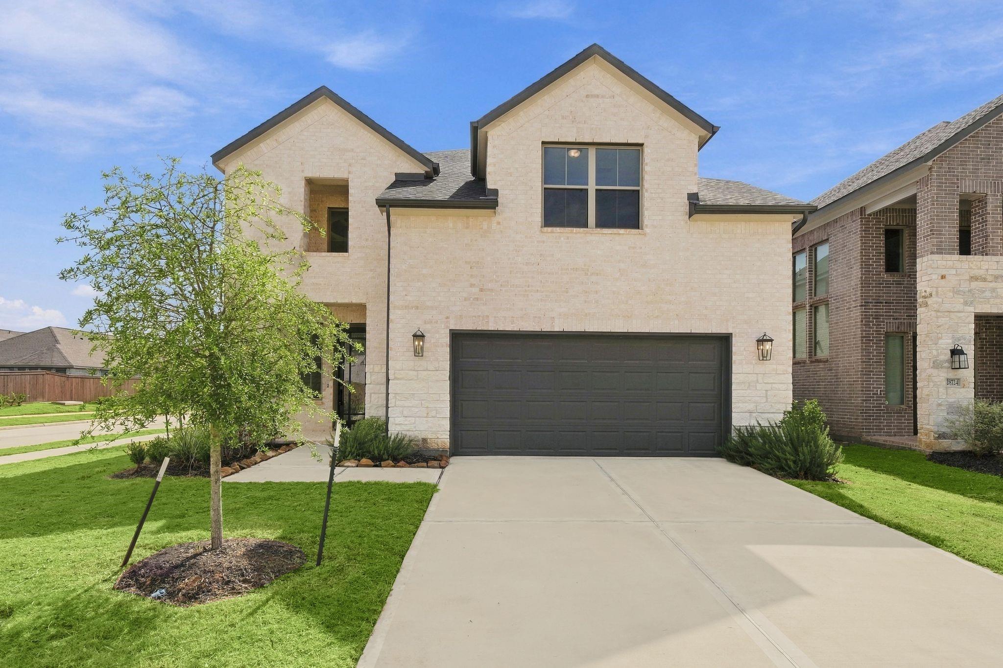 28726 Mount Bonnell Lane — photo