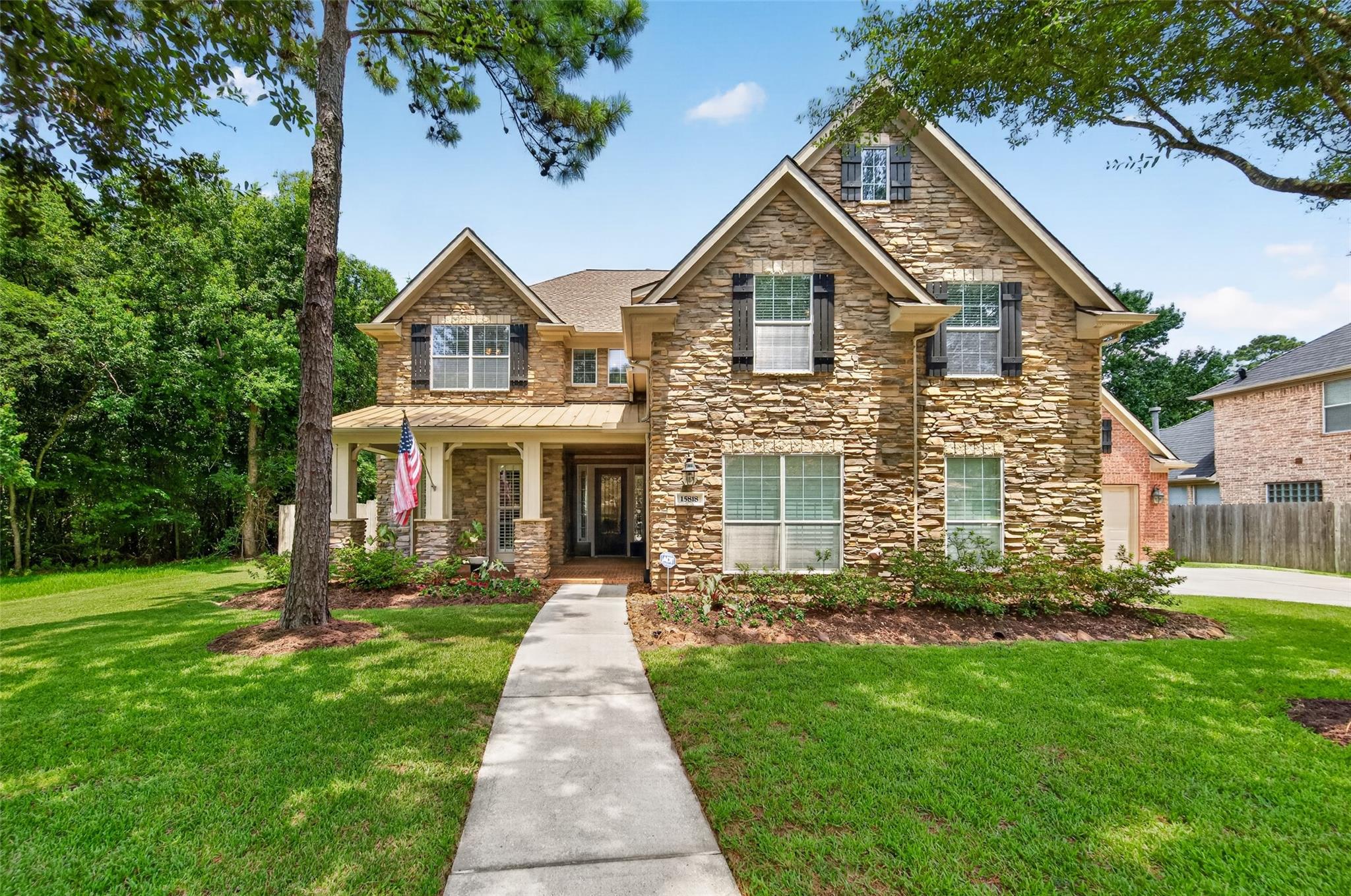 15818 Hunters Lake Way — photo