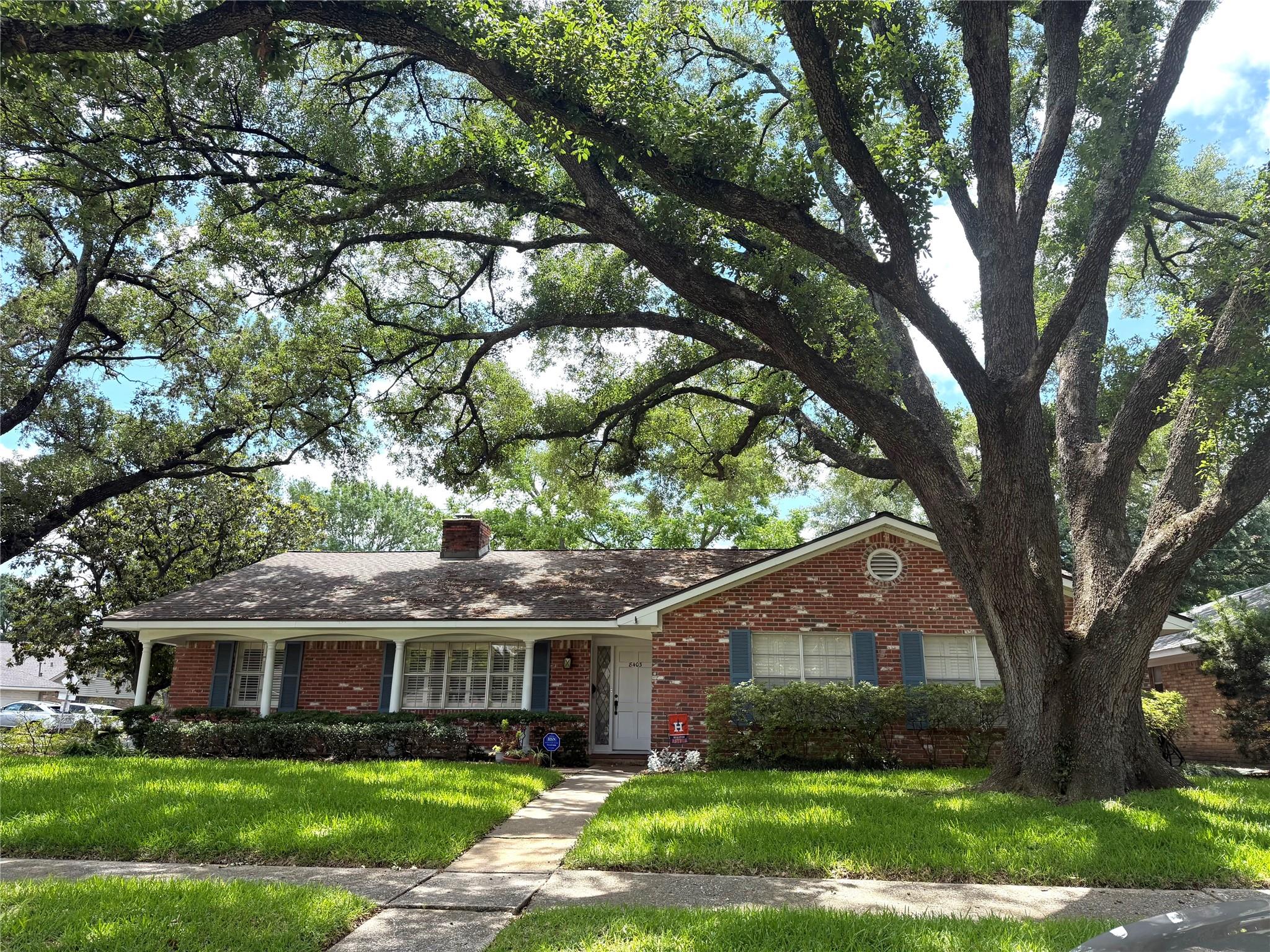 8403 Braes Meadow Drive — photo