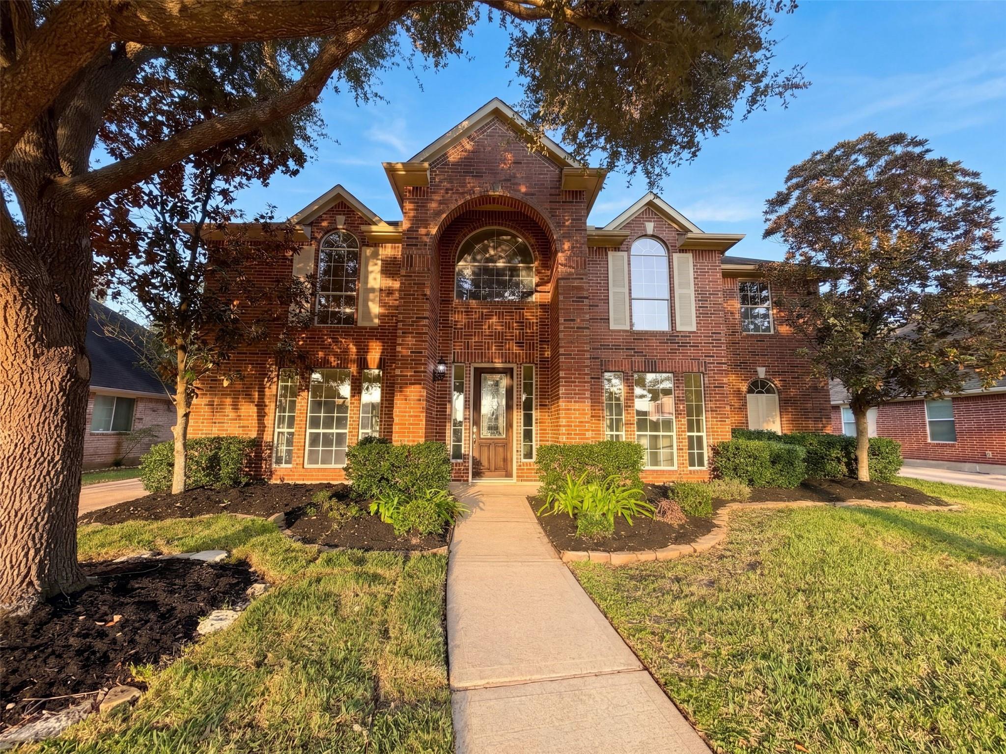 9019 Sunny Ridge Drive — photo