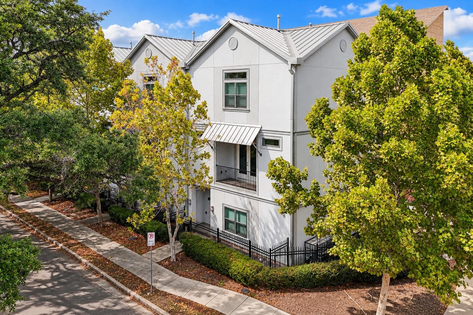 3351 Kilgore Street — photo