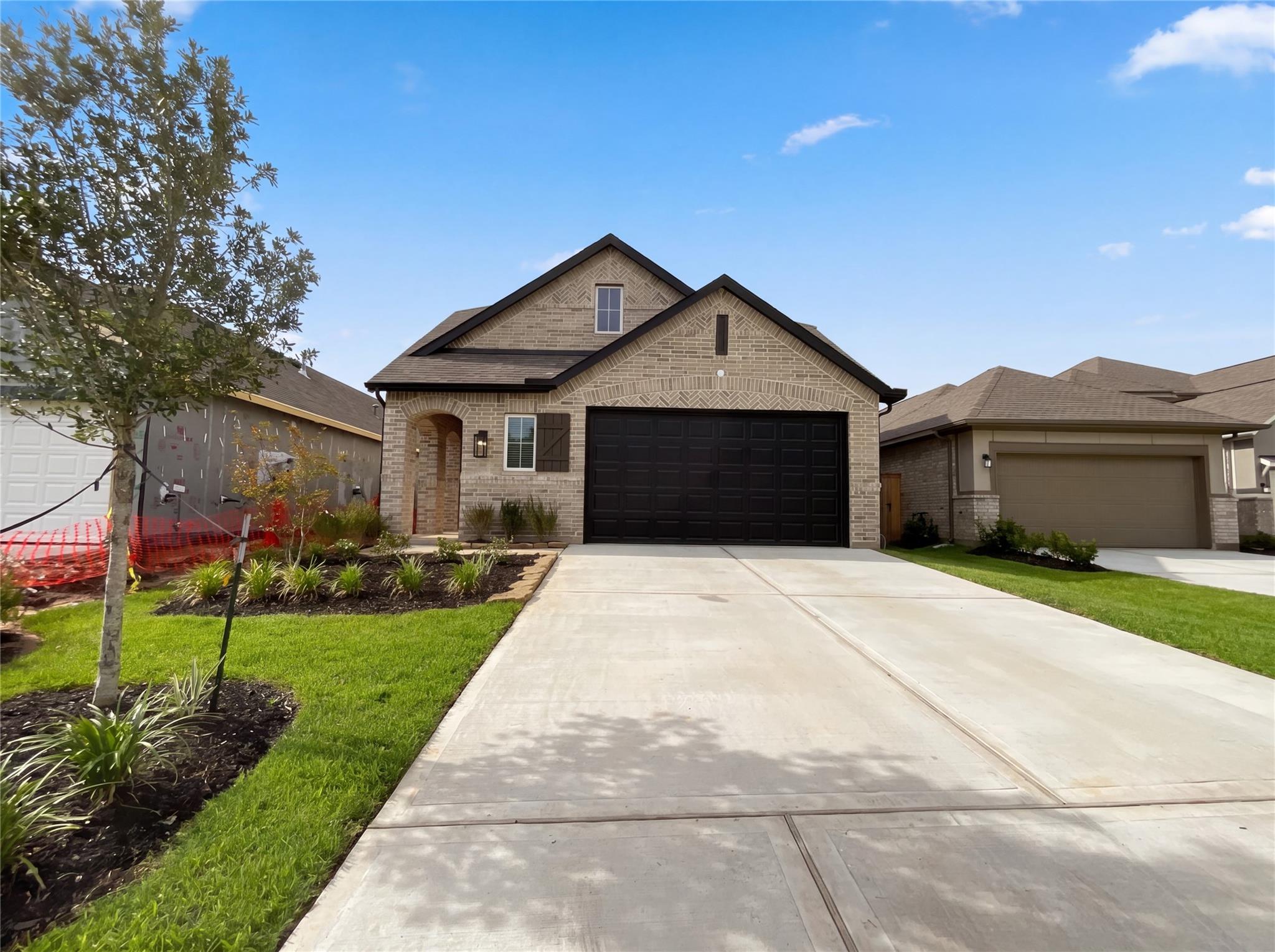 118 Neches Nook Court — photo