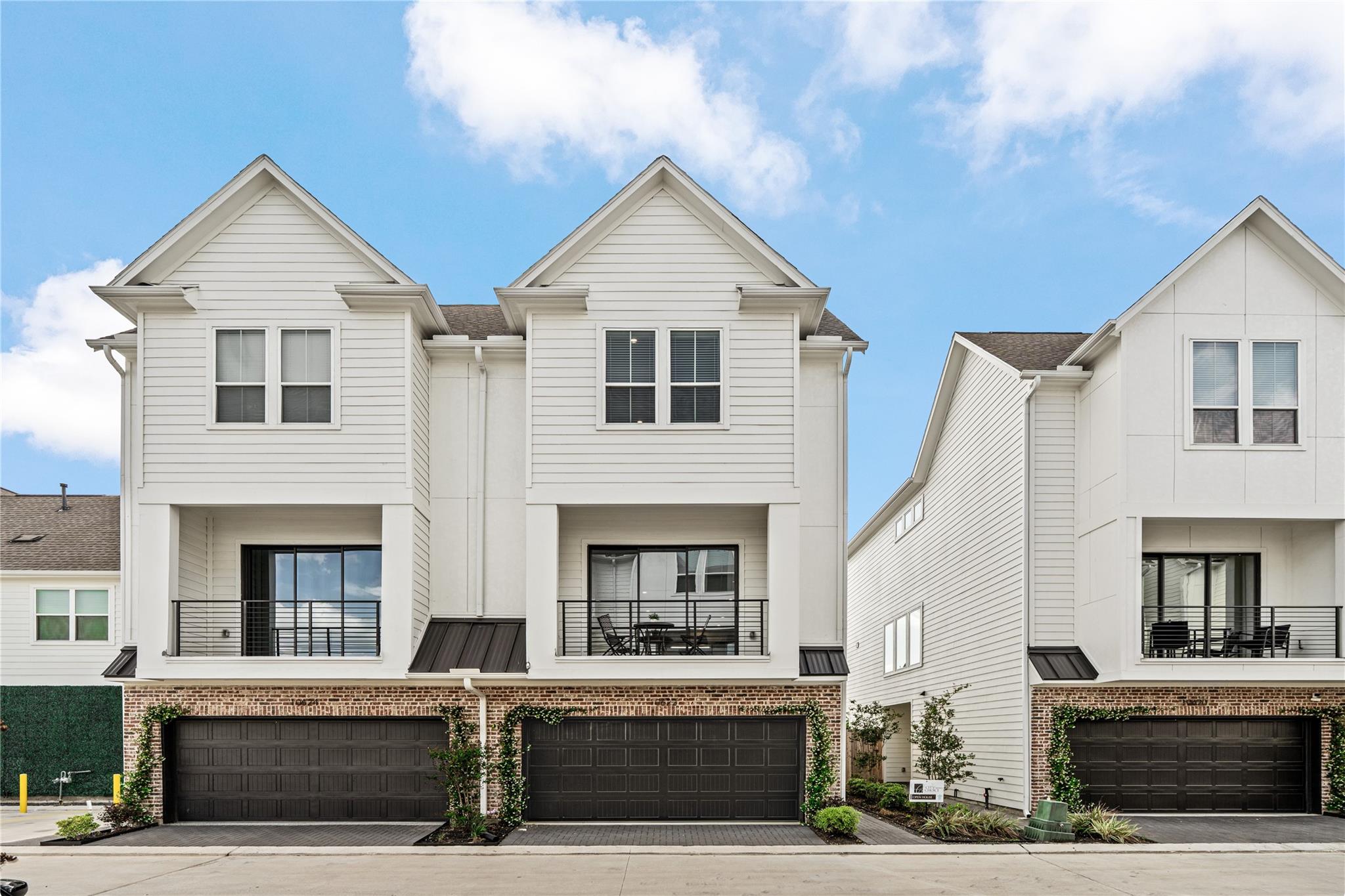 10610 Cascade Ledge Lane — photo