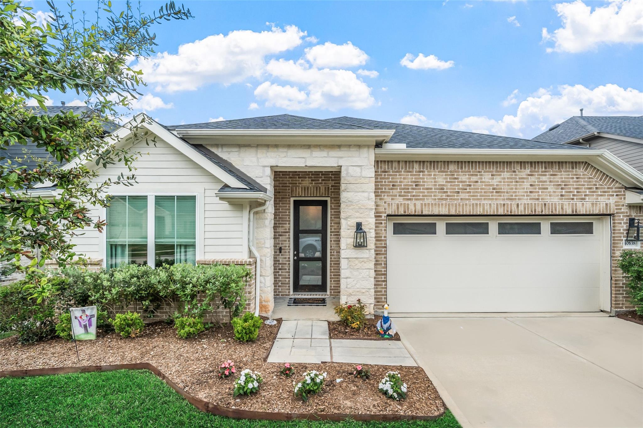 40638 Goldeneye Place — photo