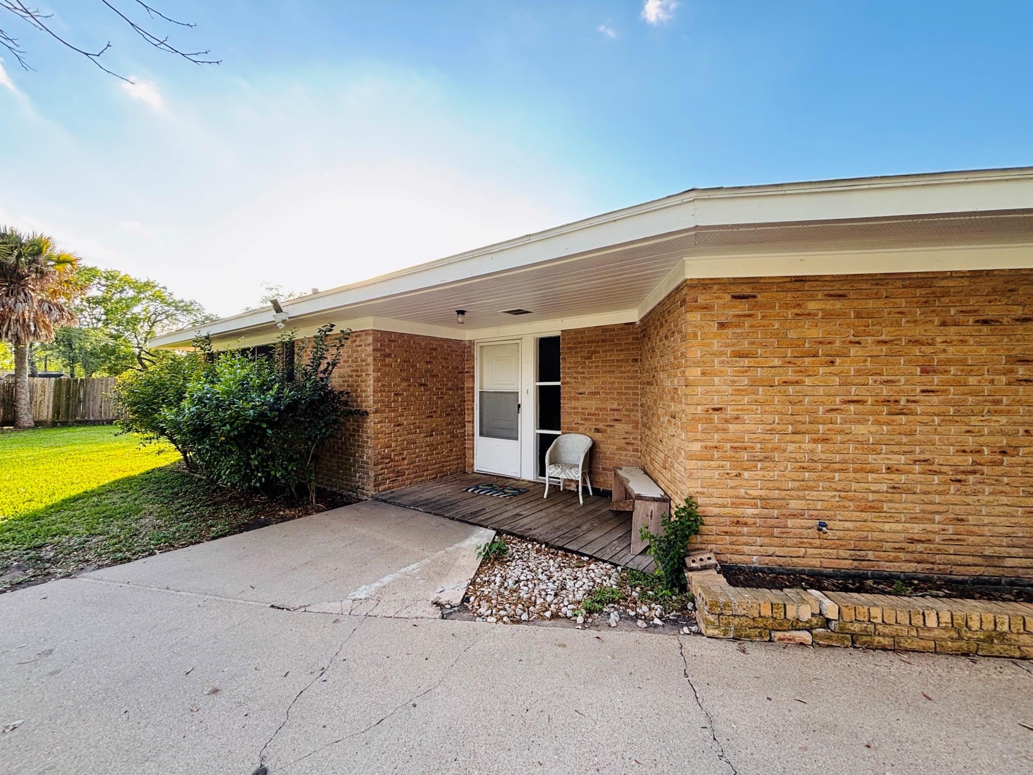 4901 Timber Lane, Rosenberg, TX 77471 — photo 2