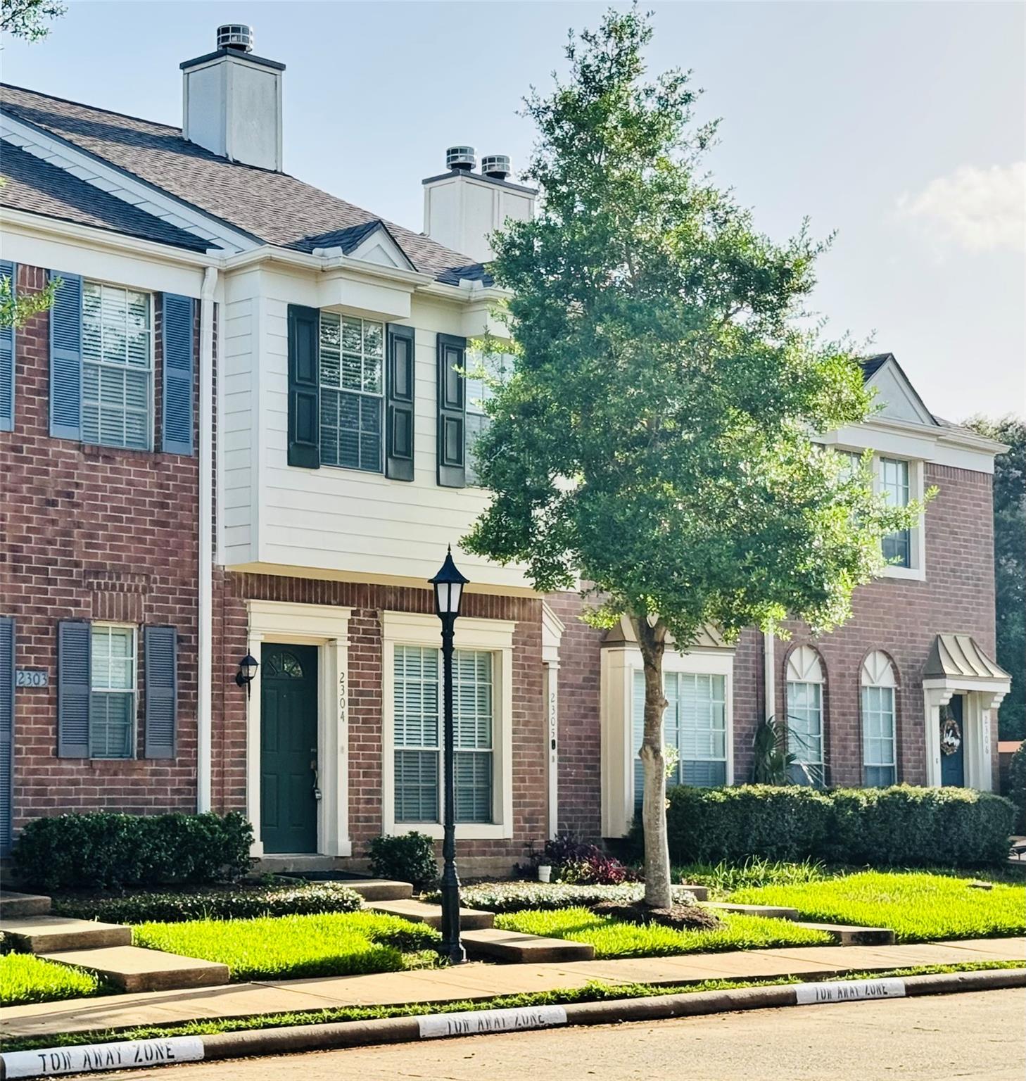 2930 Grants Lake Boulevard #2304 — photo