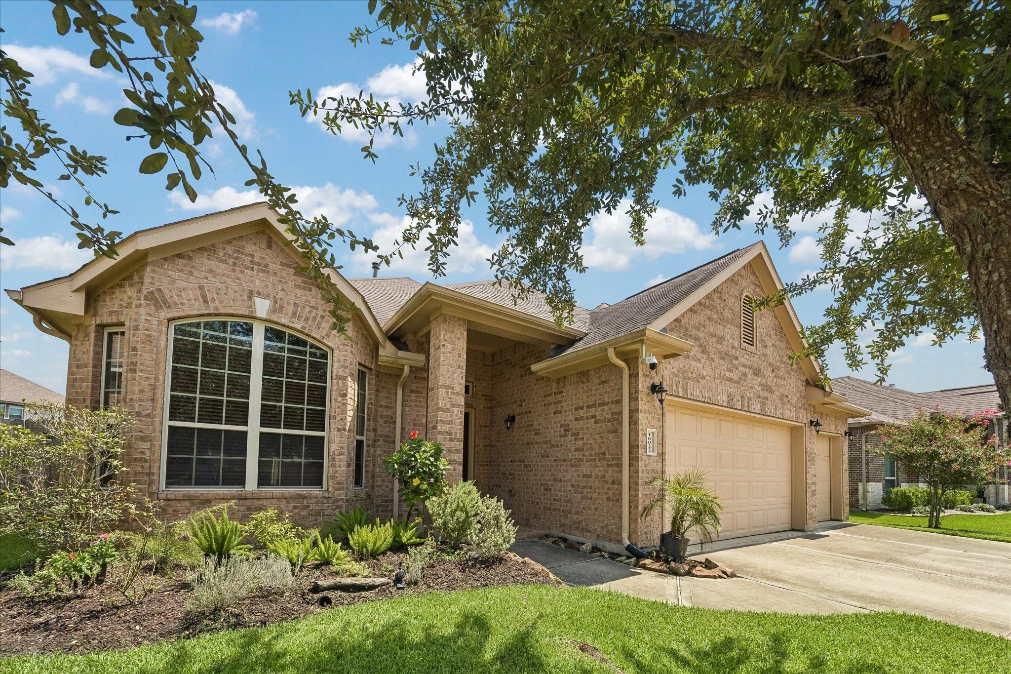 16022 Sydneyann Drive — photo