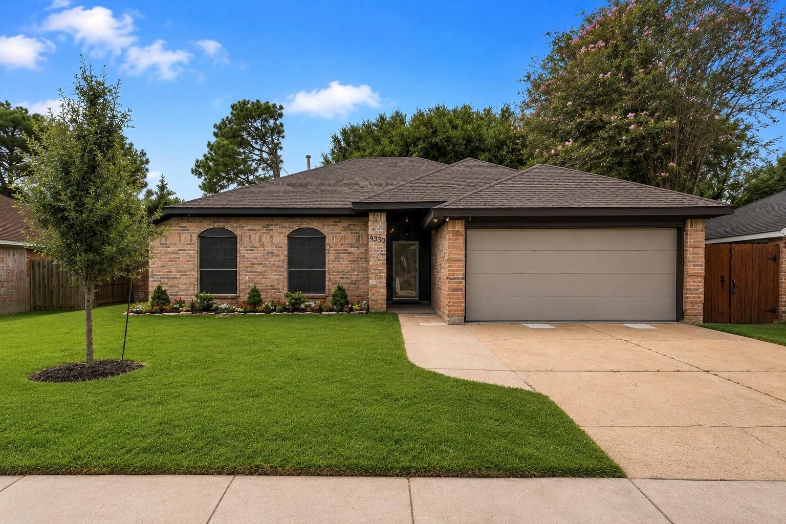 4330 Glen Avon Drive — photo