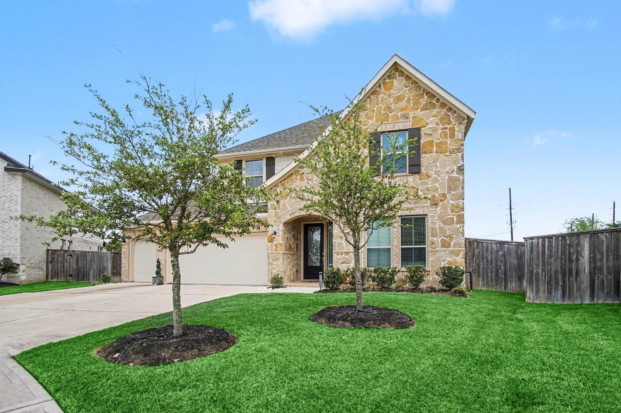 7703 Willow Forest Lane — photo