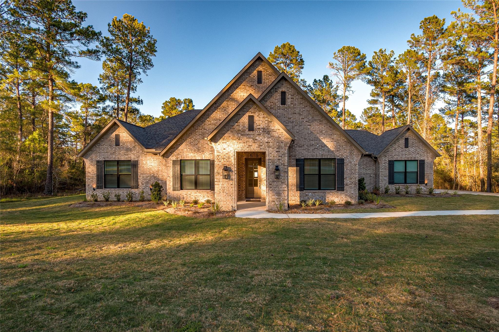 8915 Cedar Meadow Lane — photo