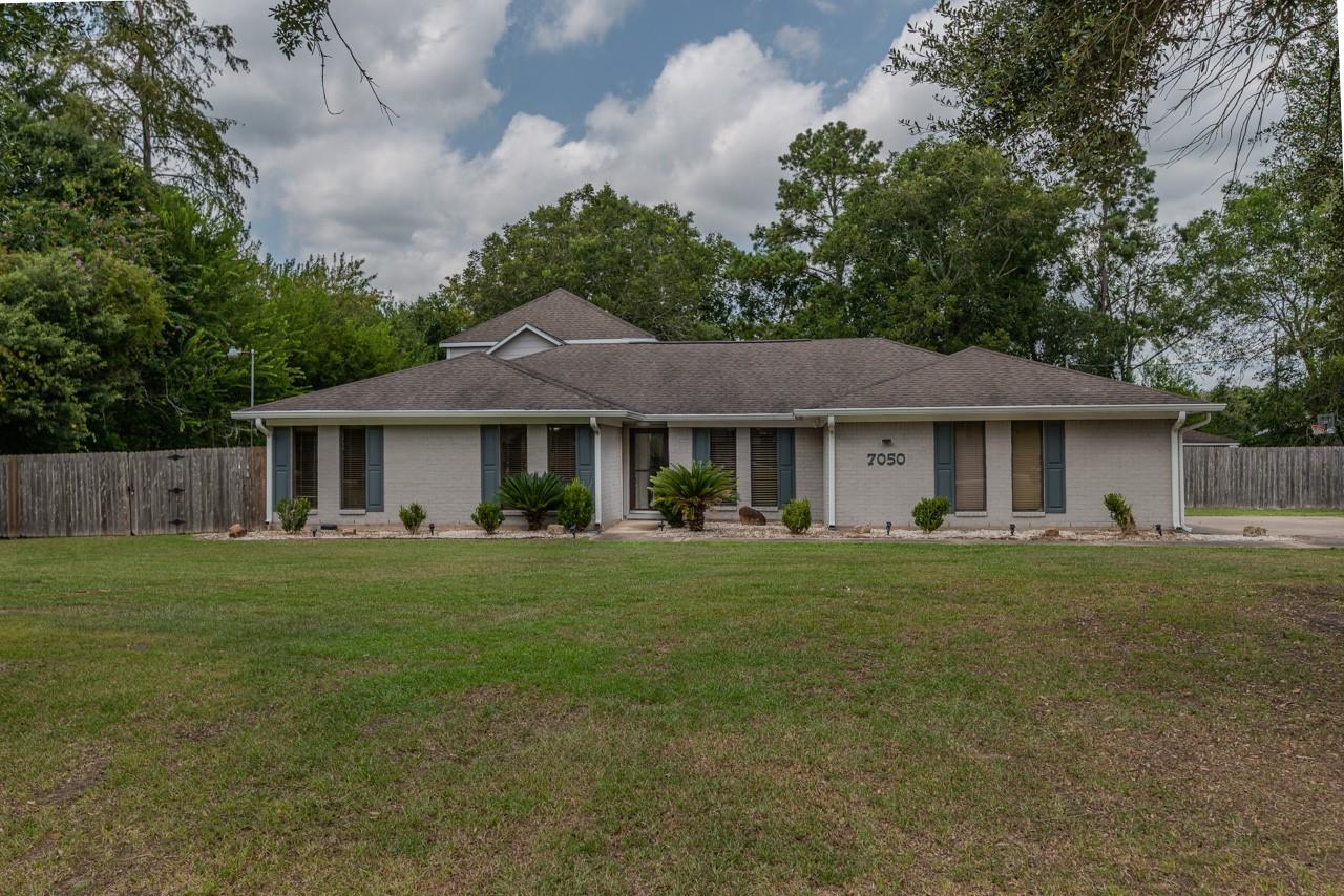 7050 Guess Road, Beaumont, TX 77708 — photo 3