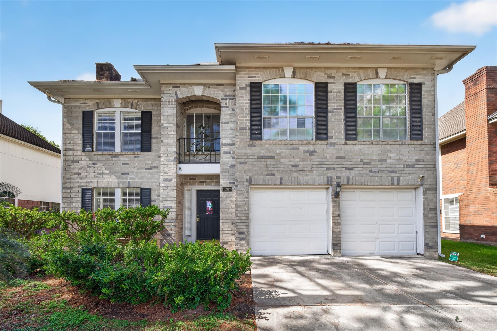 1207 Green Knoll Drive — photo