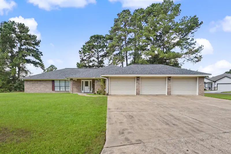 20 Shallow Springs — photo