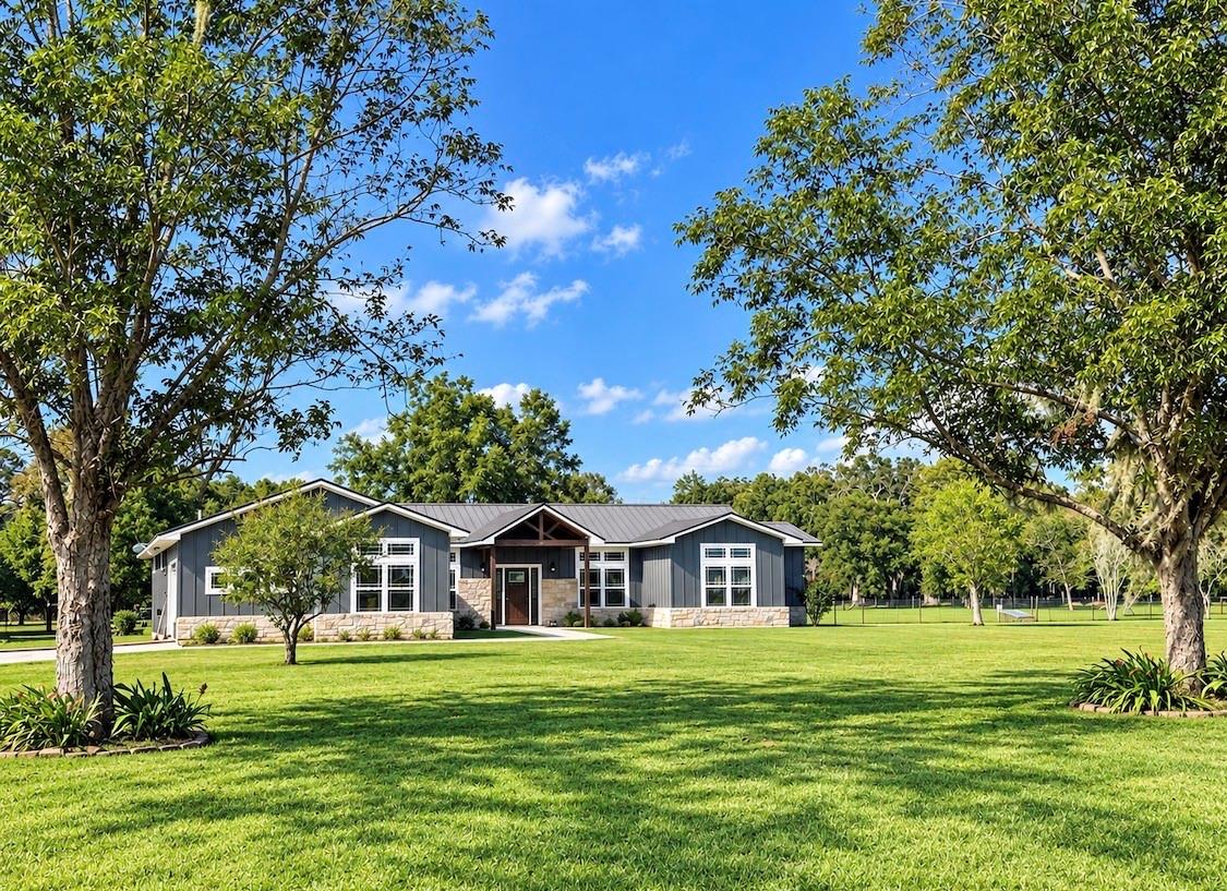 5762 County Road 244 — photo