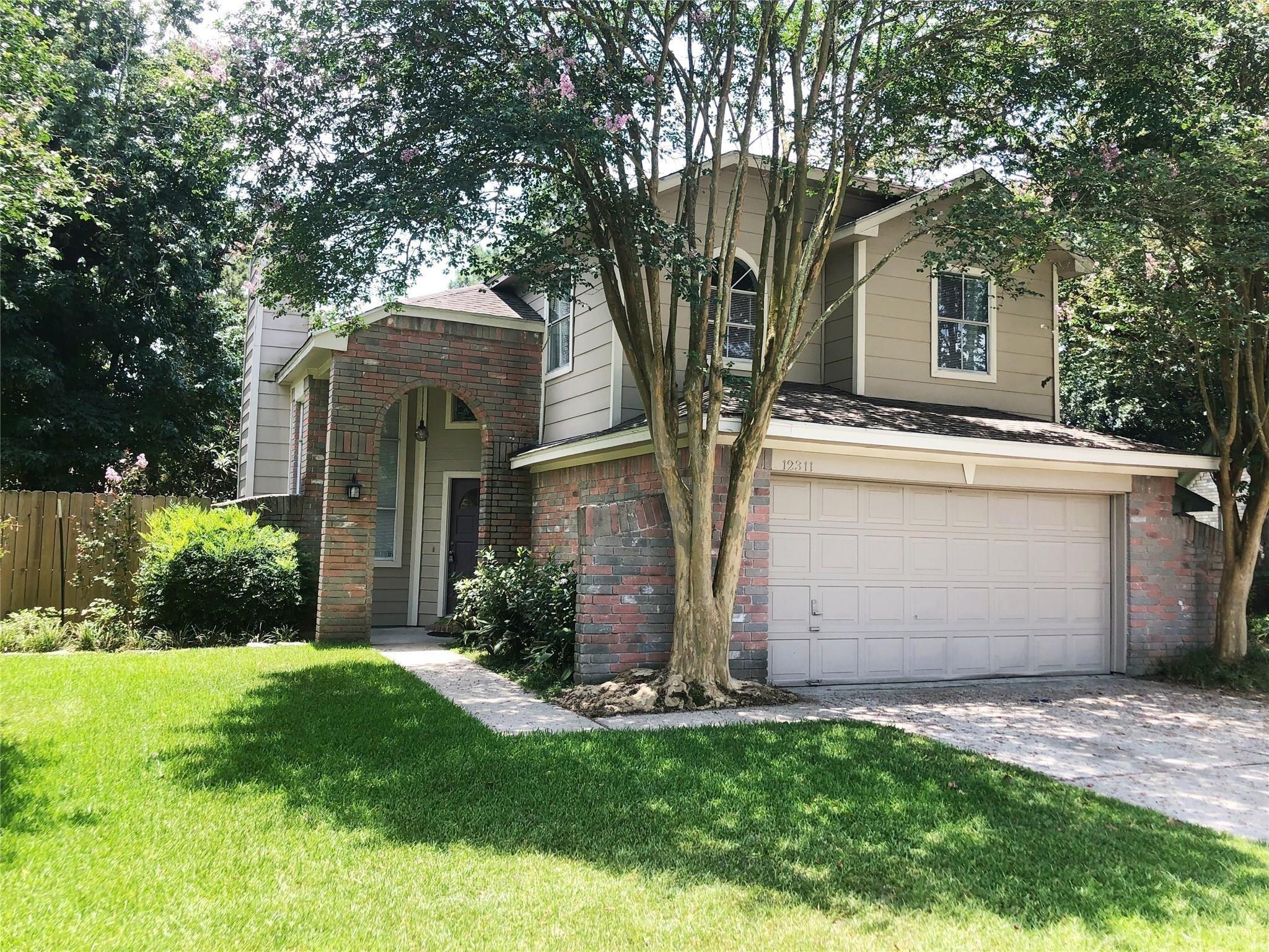 12311 Hamsfield Court — photo