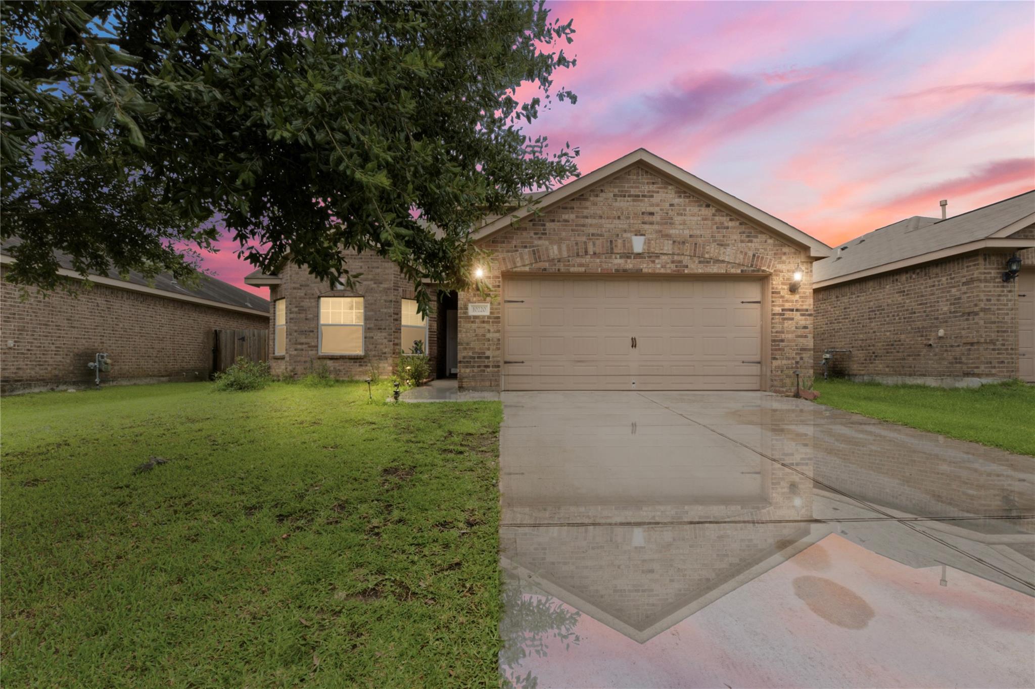 10220 Red Fern Court — photo