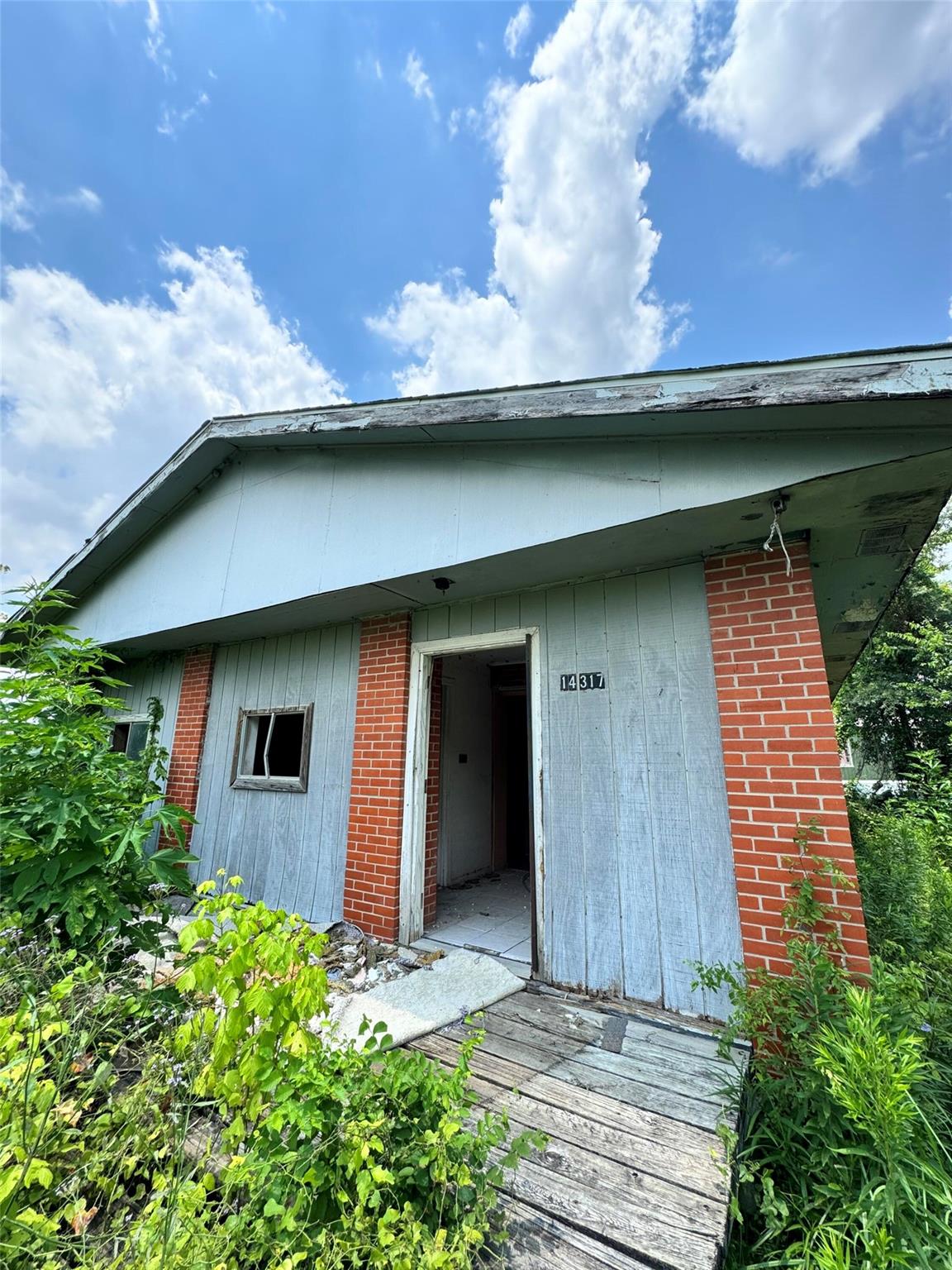 14317 Murray Road — photo