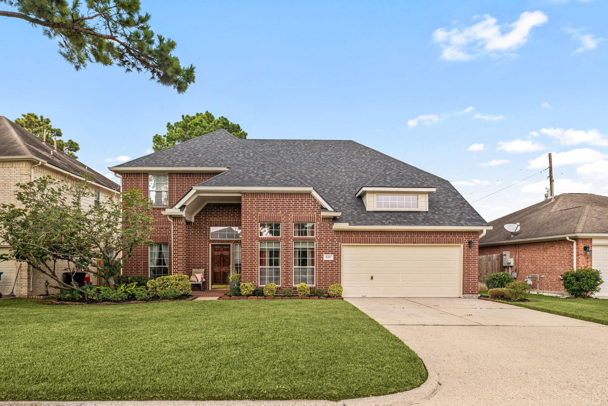 8211 Sports Haven Drive — photo