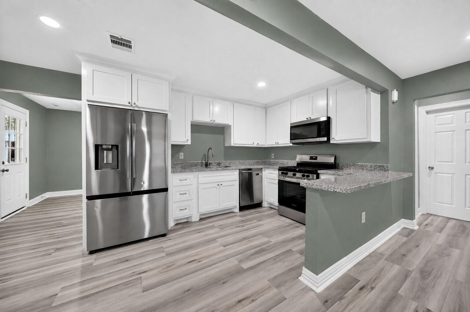 5955 Bellfort Street — photo