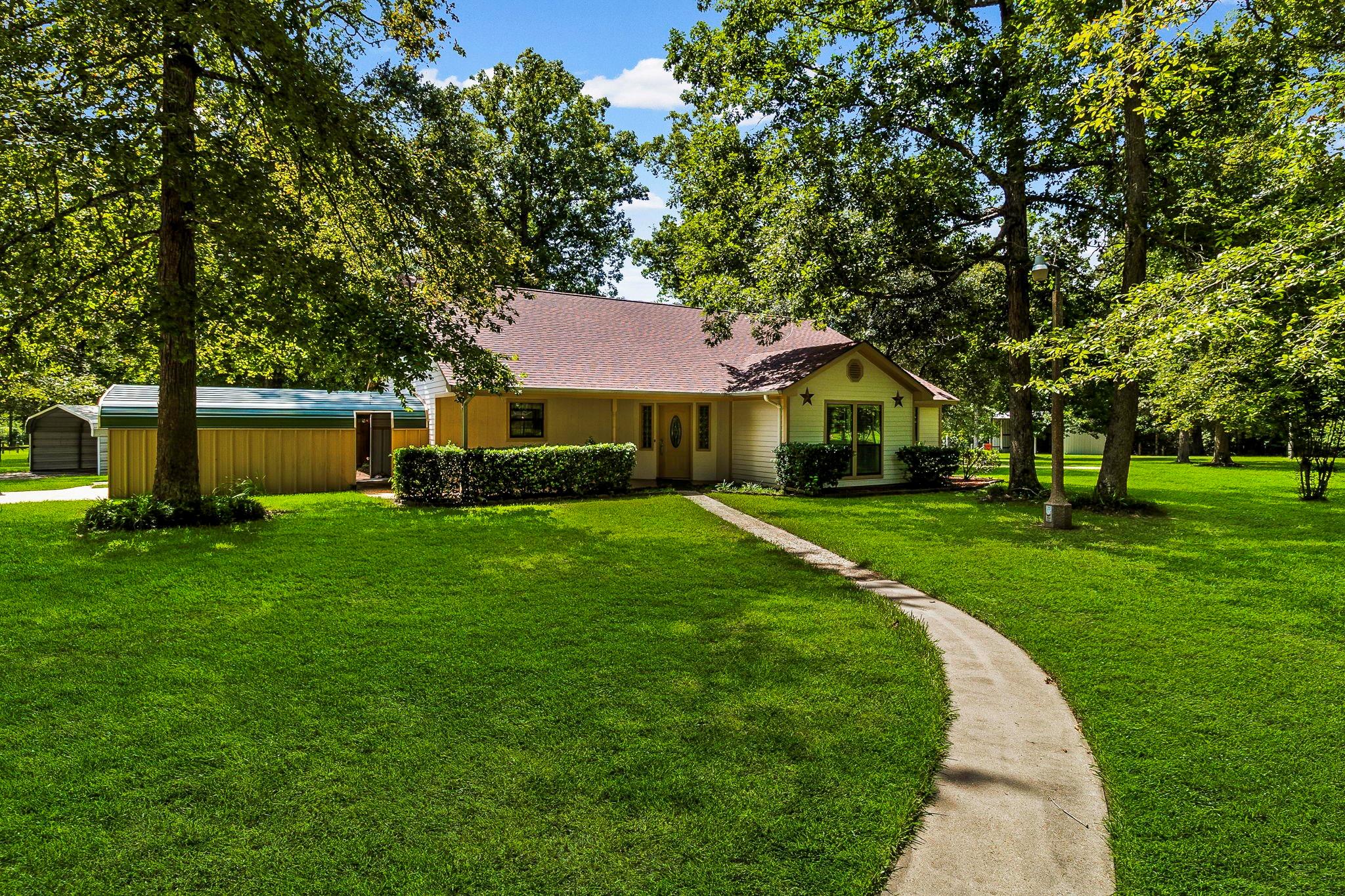 846 Savannah Lane — photo