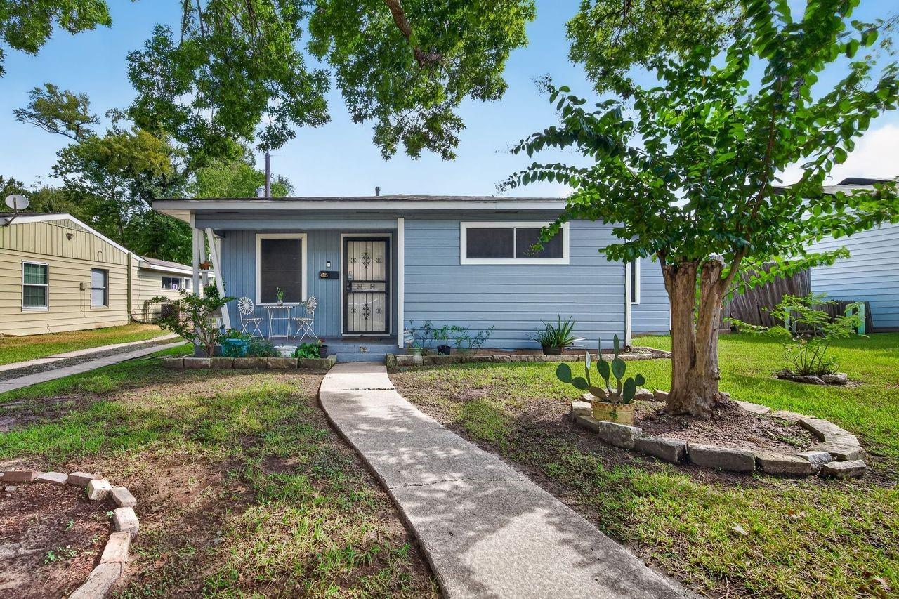 4215 Lurlene Street — photo