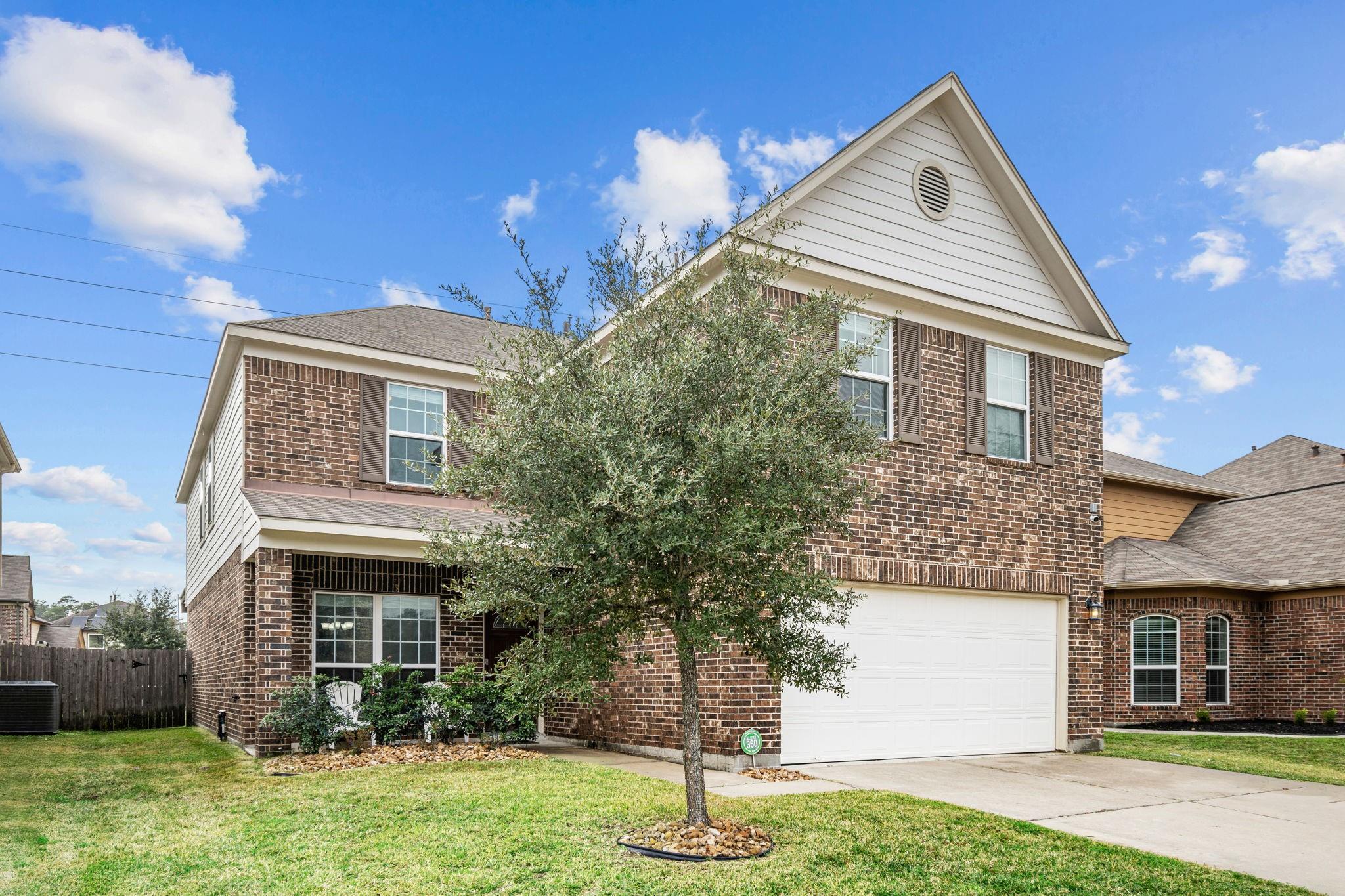 2702 Elm Crossing Trail — photo