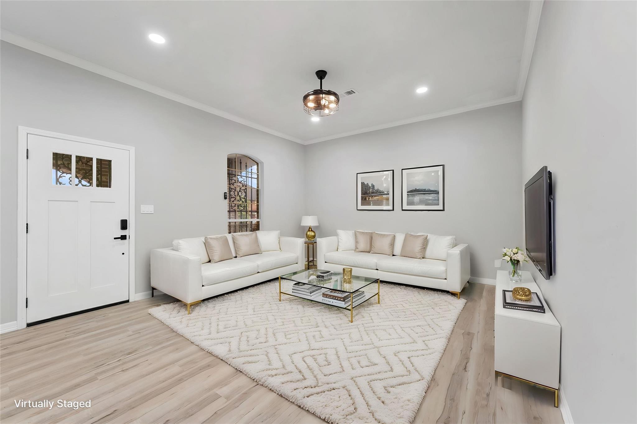 7912 Cypress Street — photo